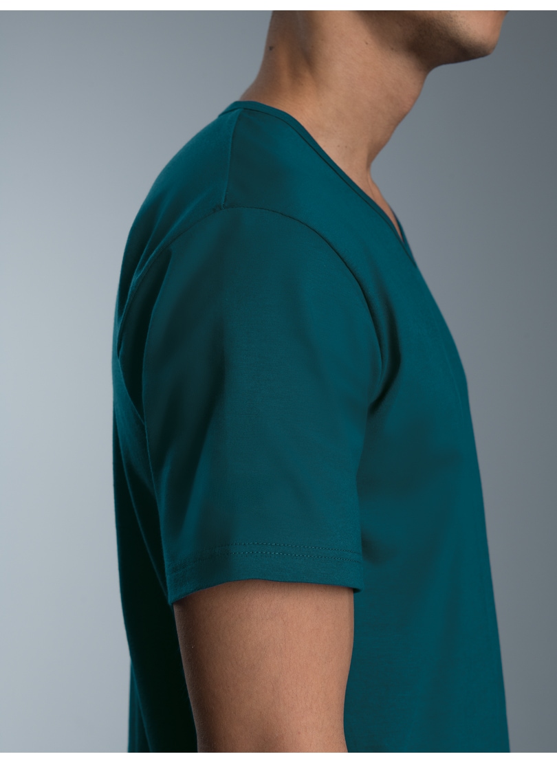Trigema T-Shirt »TRIGEMA T Shirt aus Biobaumwolle mit V-Ausschnitt« 1