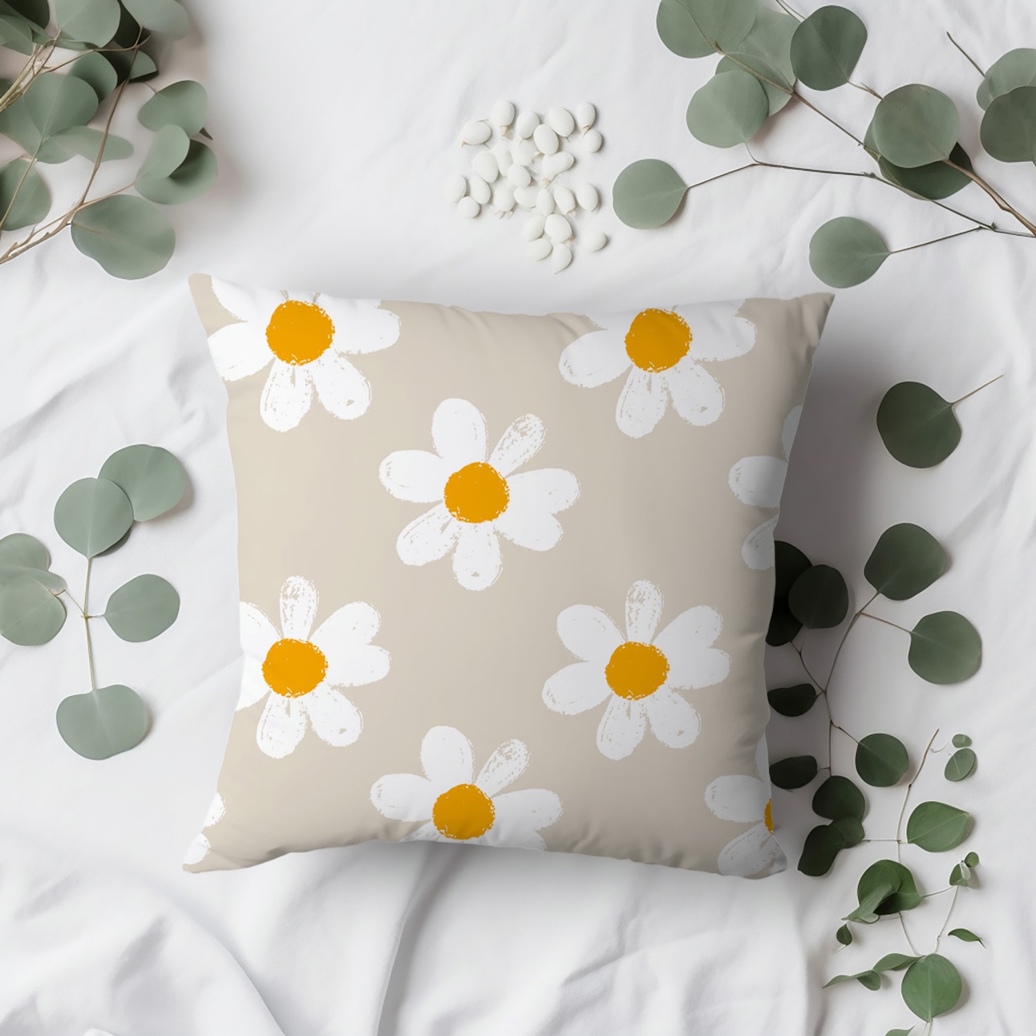 queence Dekokissen »Levke«, Kissenhülle,Gänseblümchen,Blumen,Florales Design,Naturmotiv,Zart
