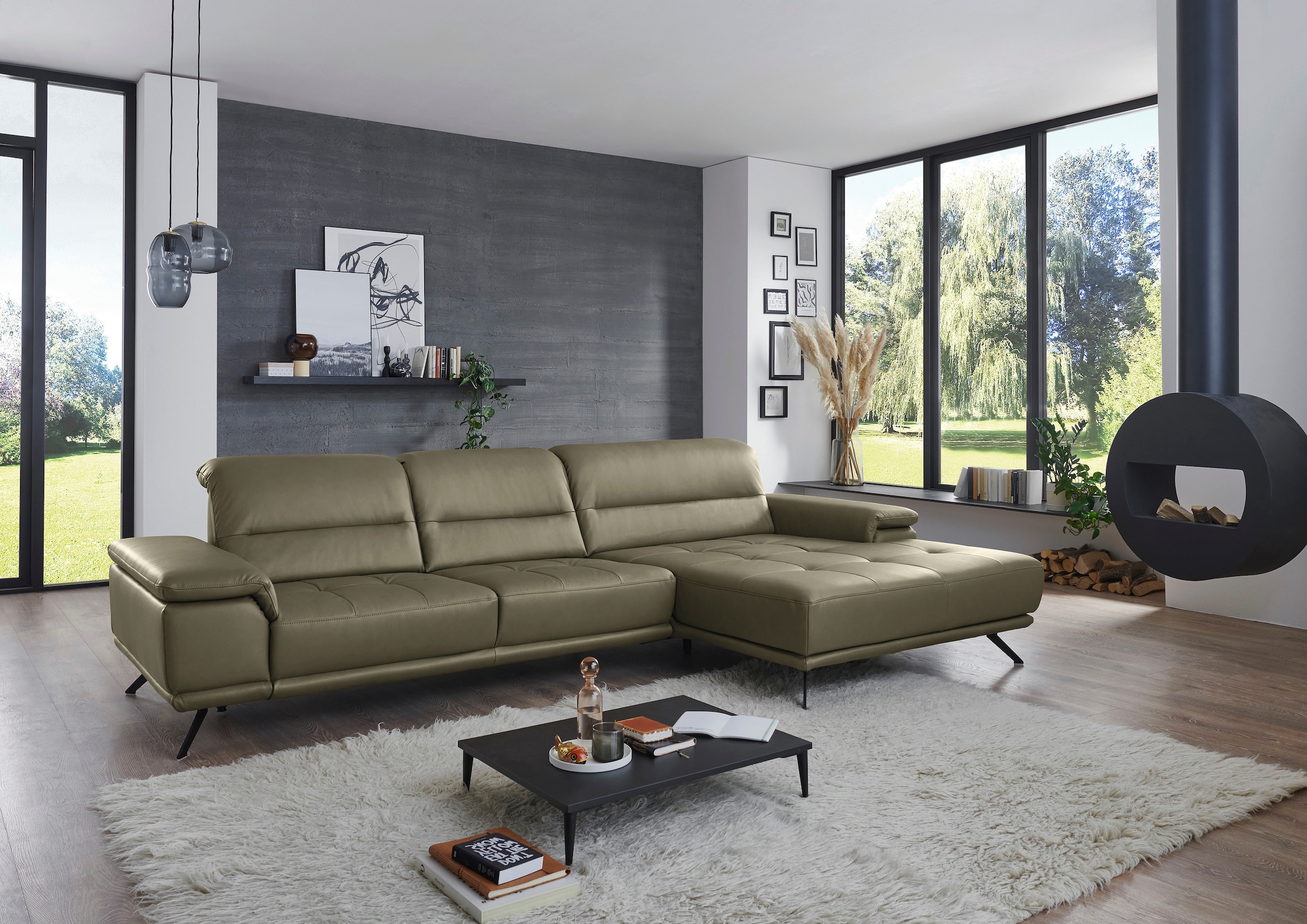 Die PlanBar Ecksofa "PN-EM19074, L-Form, Breite 343 cm" inkl. Sitztiefen- und Kopfteilverstellung