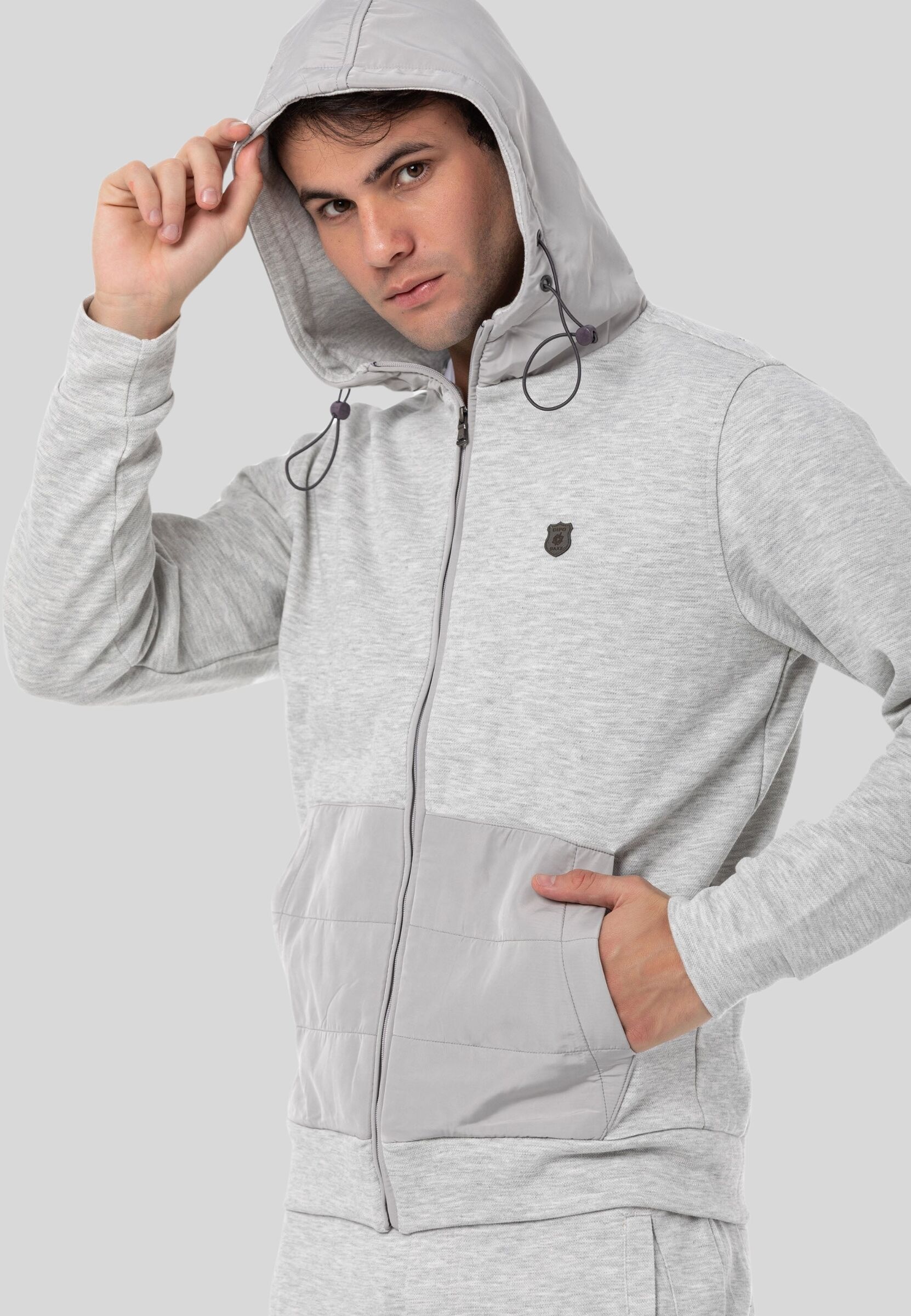 Cipo & Baxx Trainingsanzug »Jogginganzug« 2 im unifarbenen Look