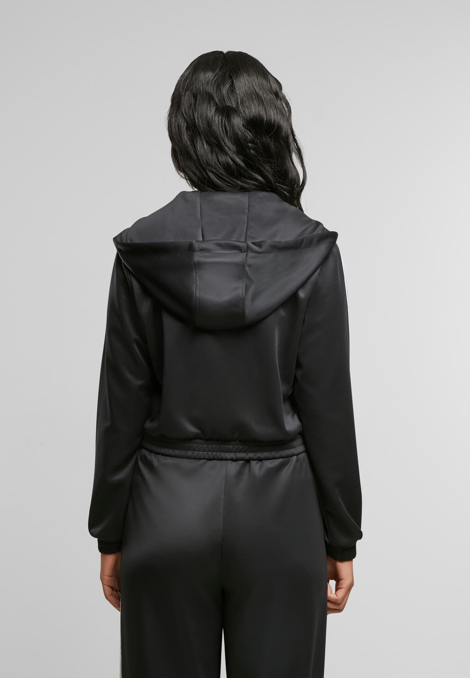 URBAN CLASSICS Trainingsjacke »Urban Classics Ladies Cropped Track Jacket«, (1 St.), mit Kapuze