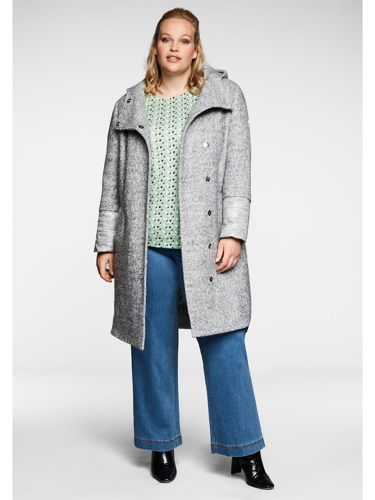 Trenchcoat »Große Größen«, mit Kapuze, in 2-in-1-Optik und A-Linie
