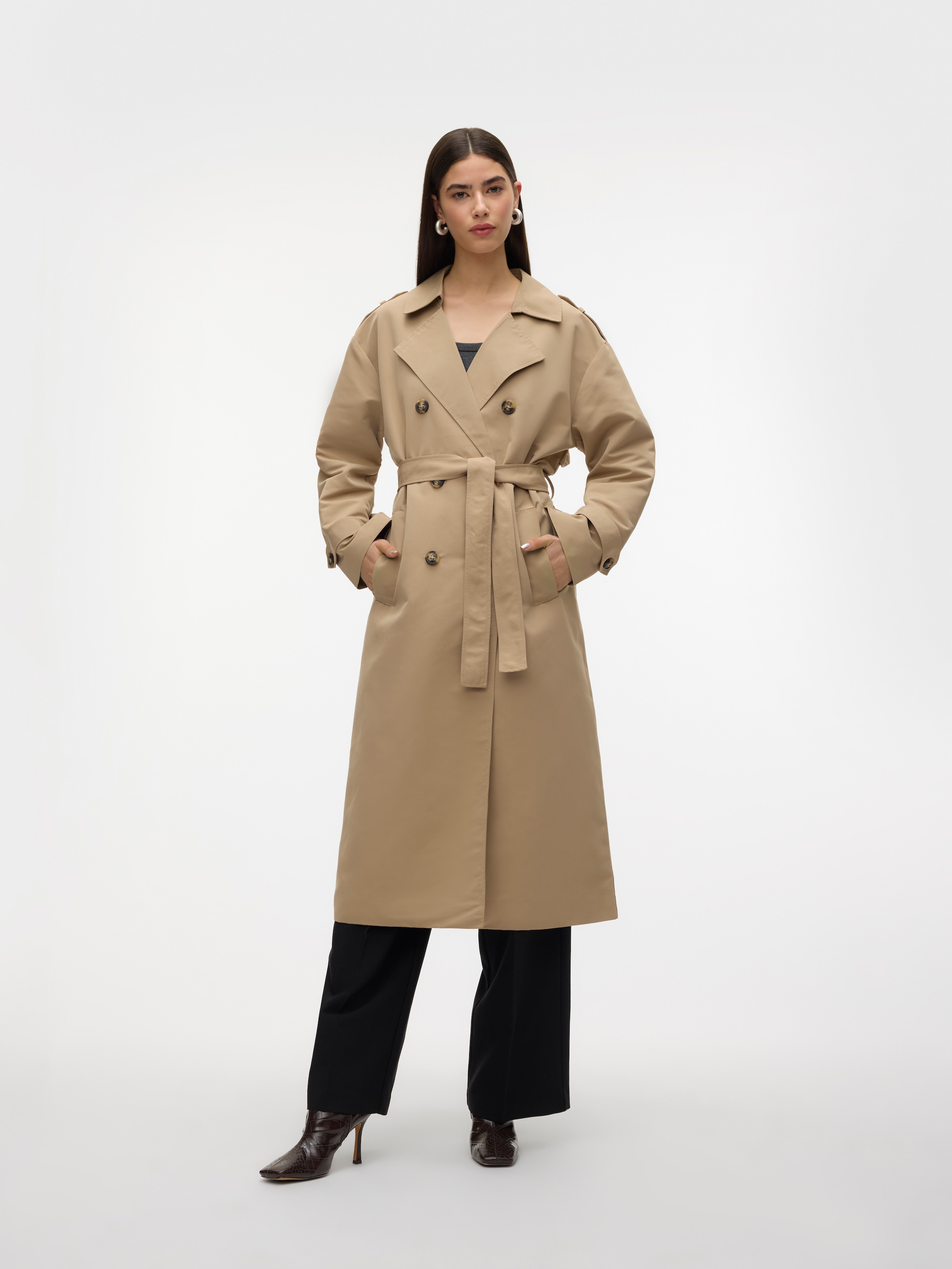 Vero Moda Trenchcoat »VMCHLOE LONG TRENCHCOAT GA NOOS«, Zweireiher mit Bindegürtel