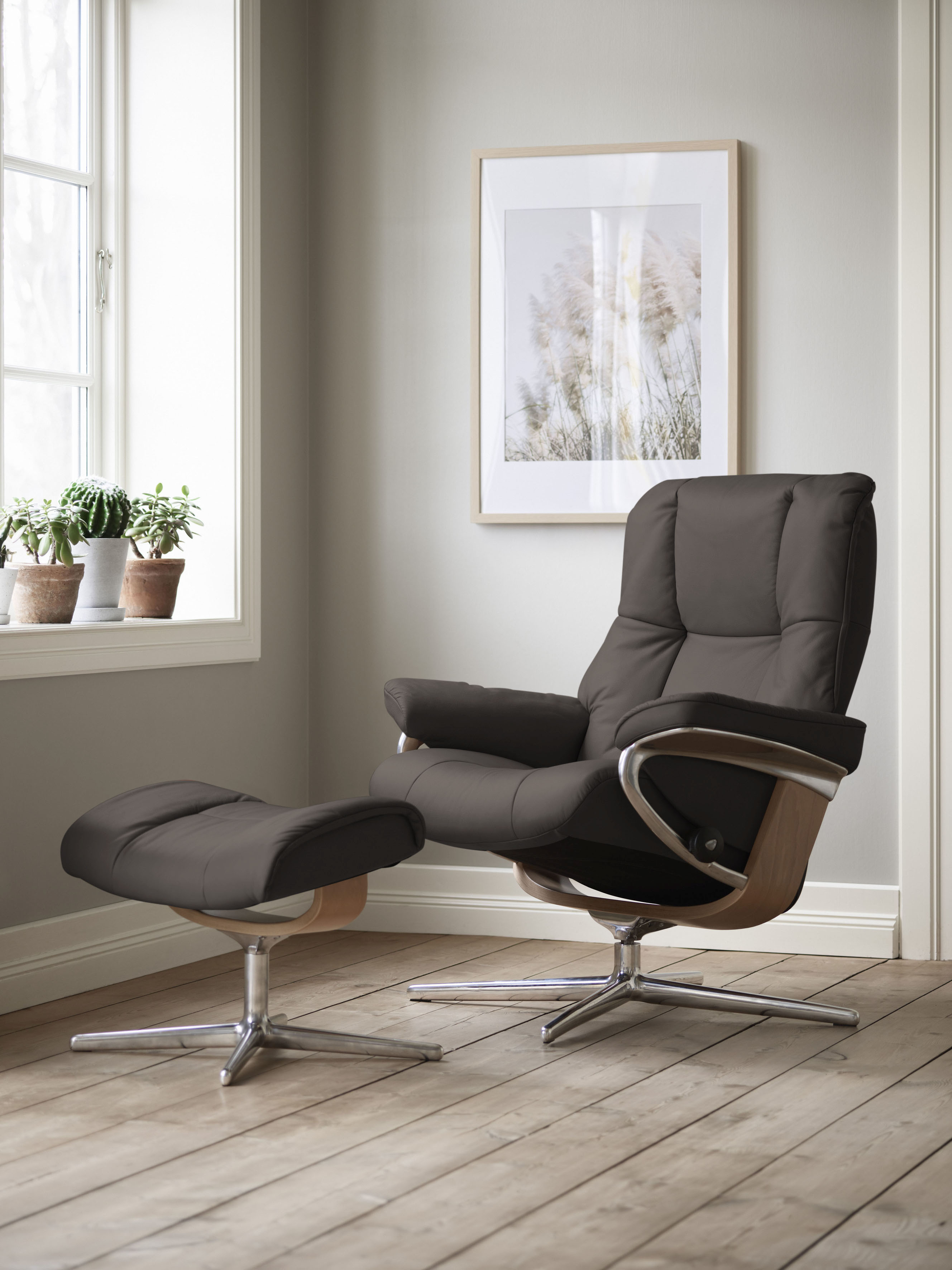 Stressless Relaxsessel "Mayfair" mit Cross Base, Größe S, M & L, Holzakzent Eiche