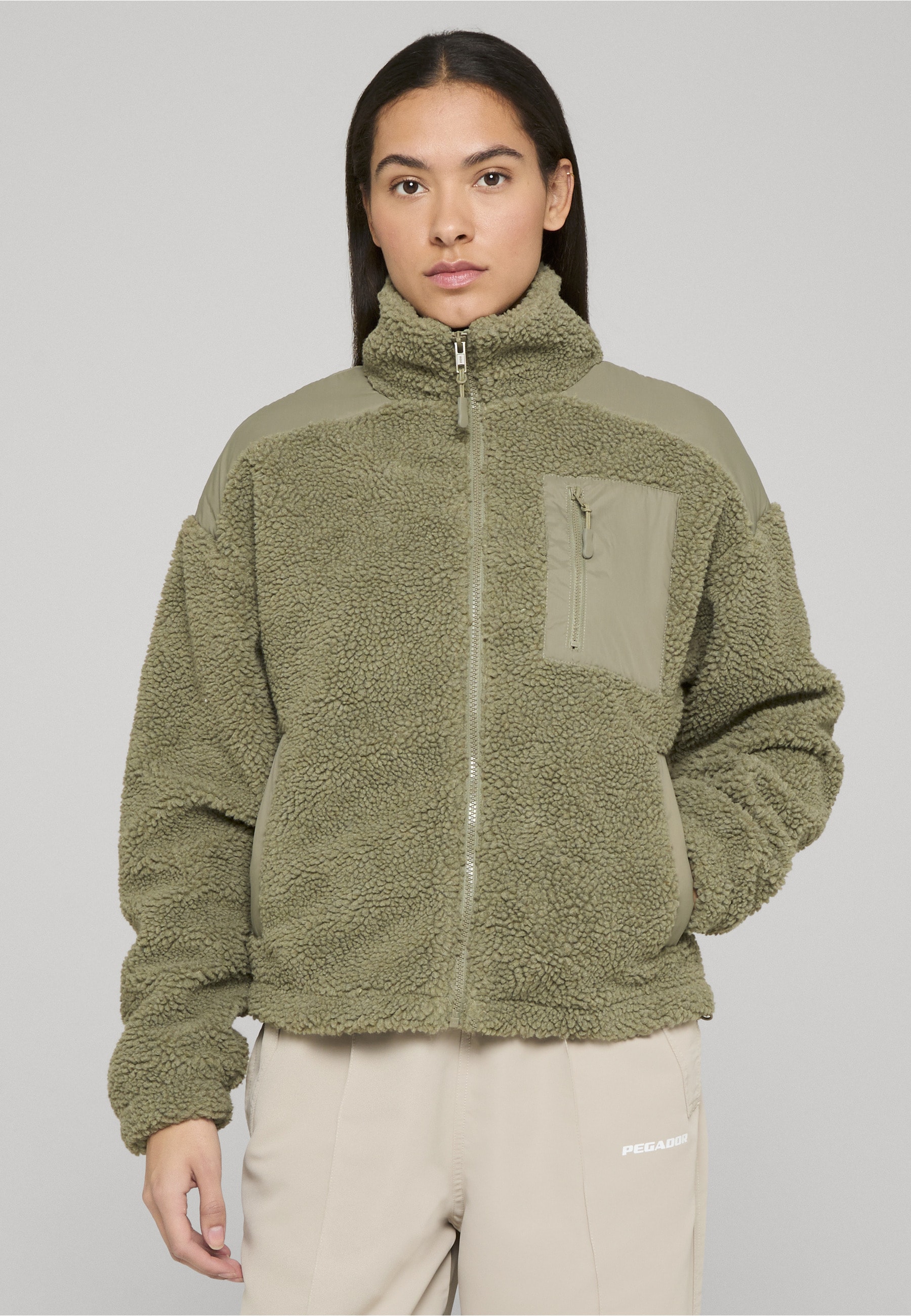 URBAN CLASSICS Winterjacke »Urban Classics Damen Ladies Sherpa Mix Jacket« 1 Stk. tlg. mit Kapuze