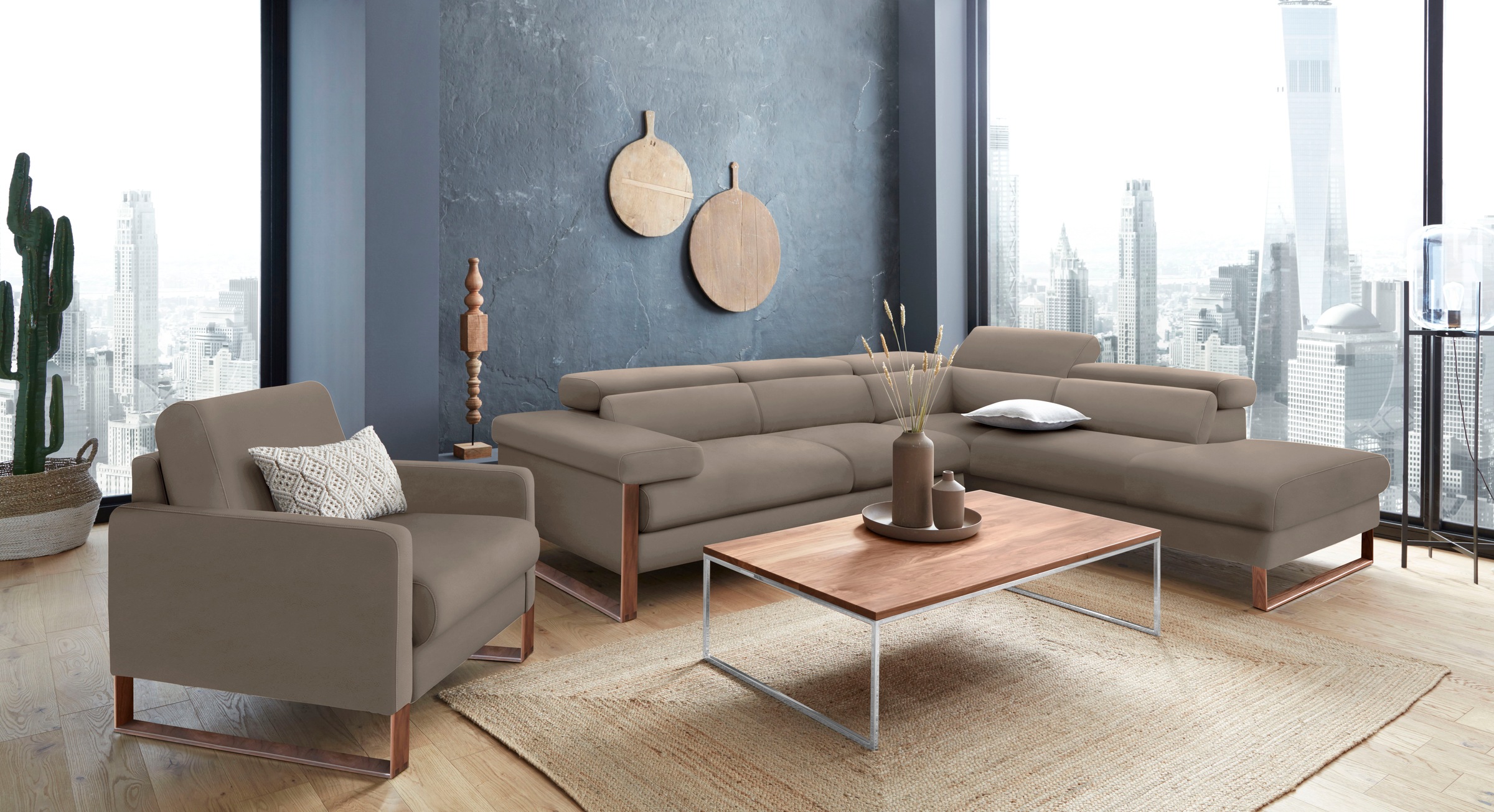 W.SCHILLIG Ecksofa »finn, Designsofa mit tollem Sitzkomfort, bequem, L-Form«, German Design Award 2016, Fußgestell Nussbaum natur, Breite 281 cm