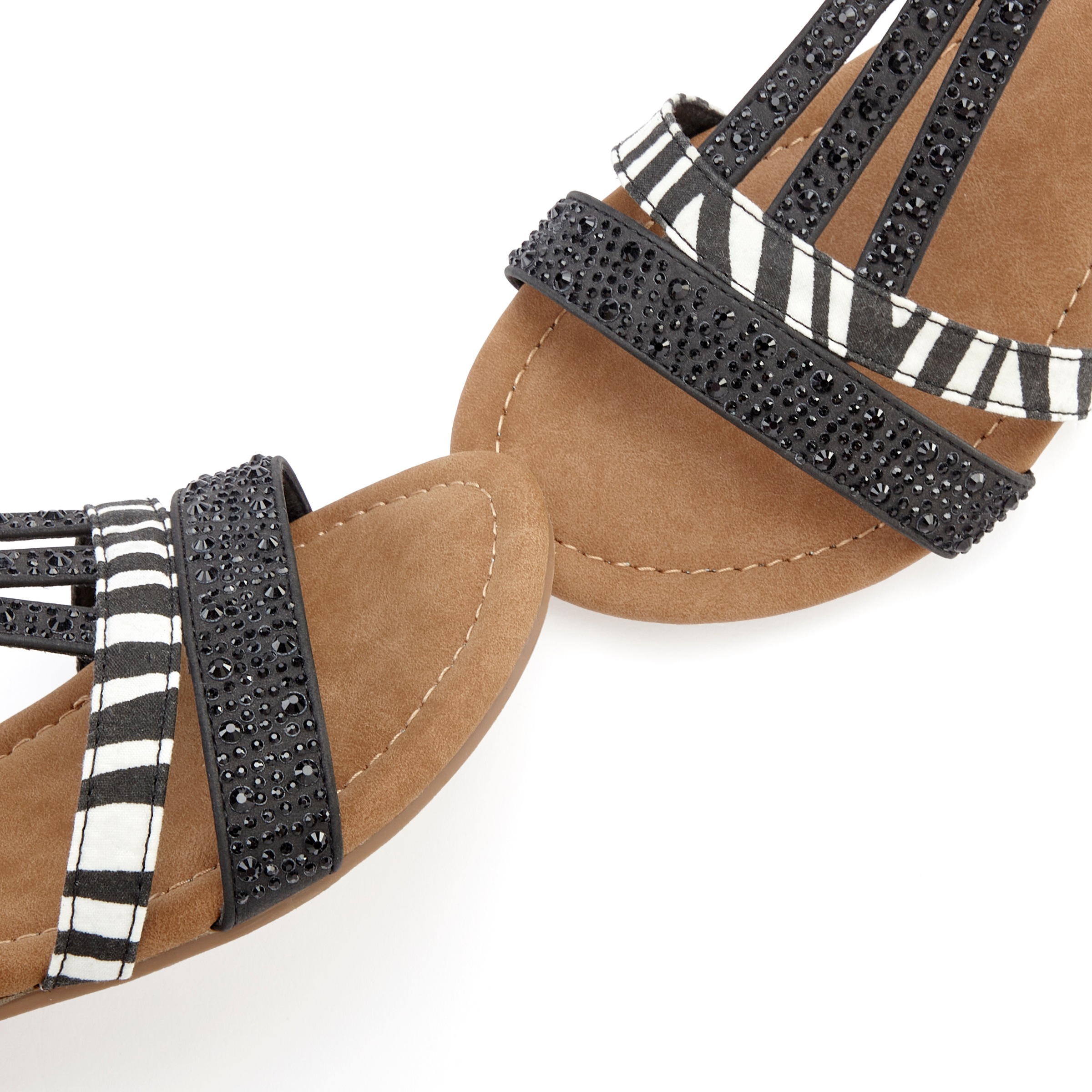 Sandale LASCANA "Sommerschuh, Sandalette, offener Schuh", Damen, Gr. 38, schwarz-weiß (schwarz, zebra), Obermaterial: 50% Lederimitat, 50% Textilmaterial. Decksohle: 100% Lederimitat. Futter: 100% Lederimitat. Laufsohle: 100% Synthetik, bedruckt, Basic, S 3