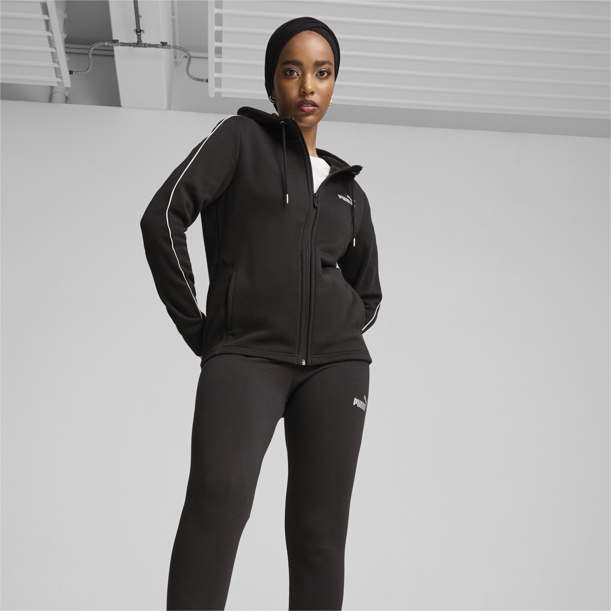PUMA Jogginganzug »Metallic Trainingsanzug Damen«