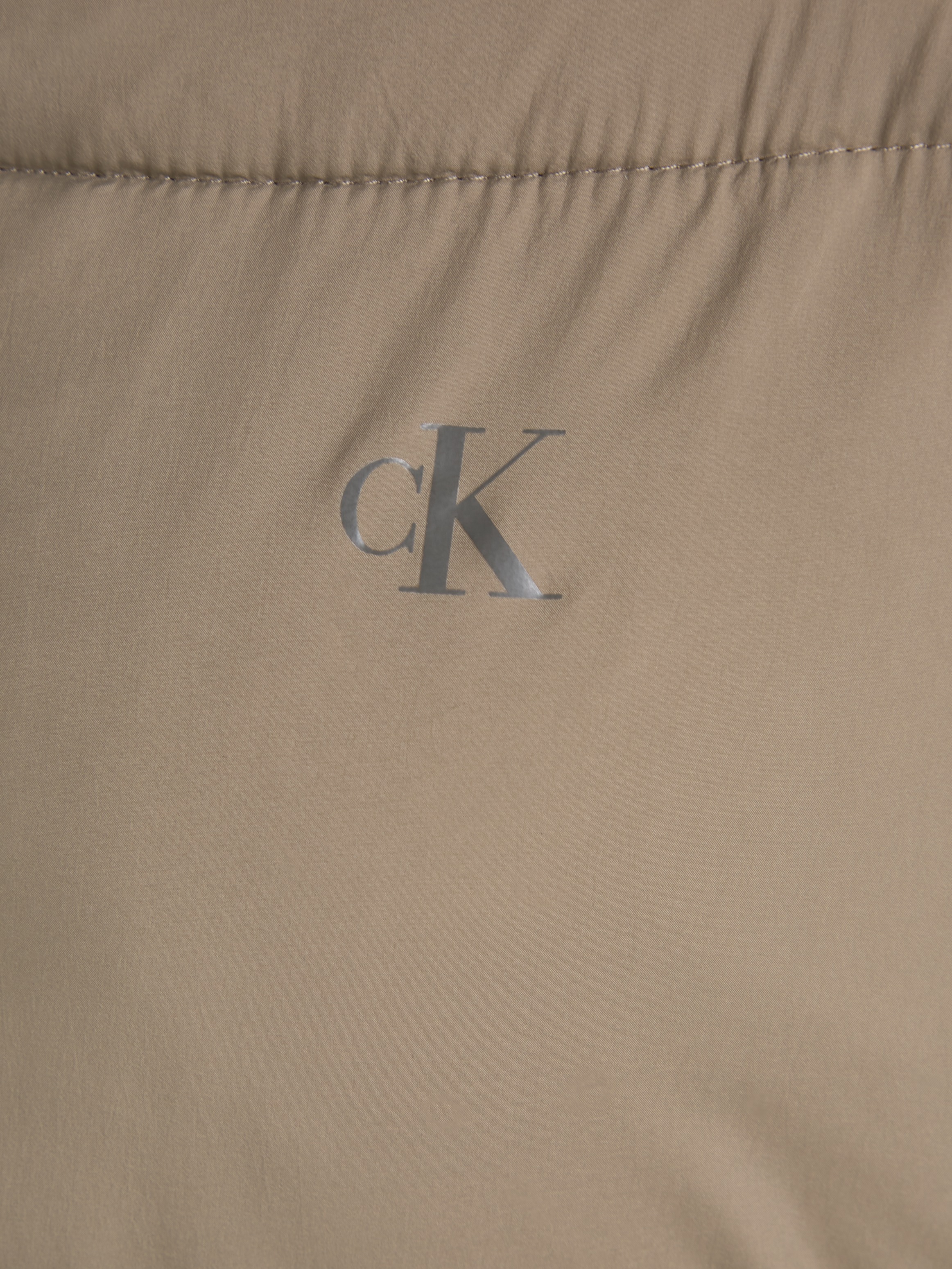Calvin Klein Jeans Steppjacke »LOGO SHORT HOODED PUFFER«, mit Kapuze, mit Logoprägung