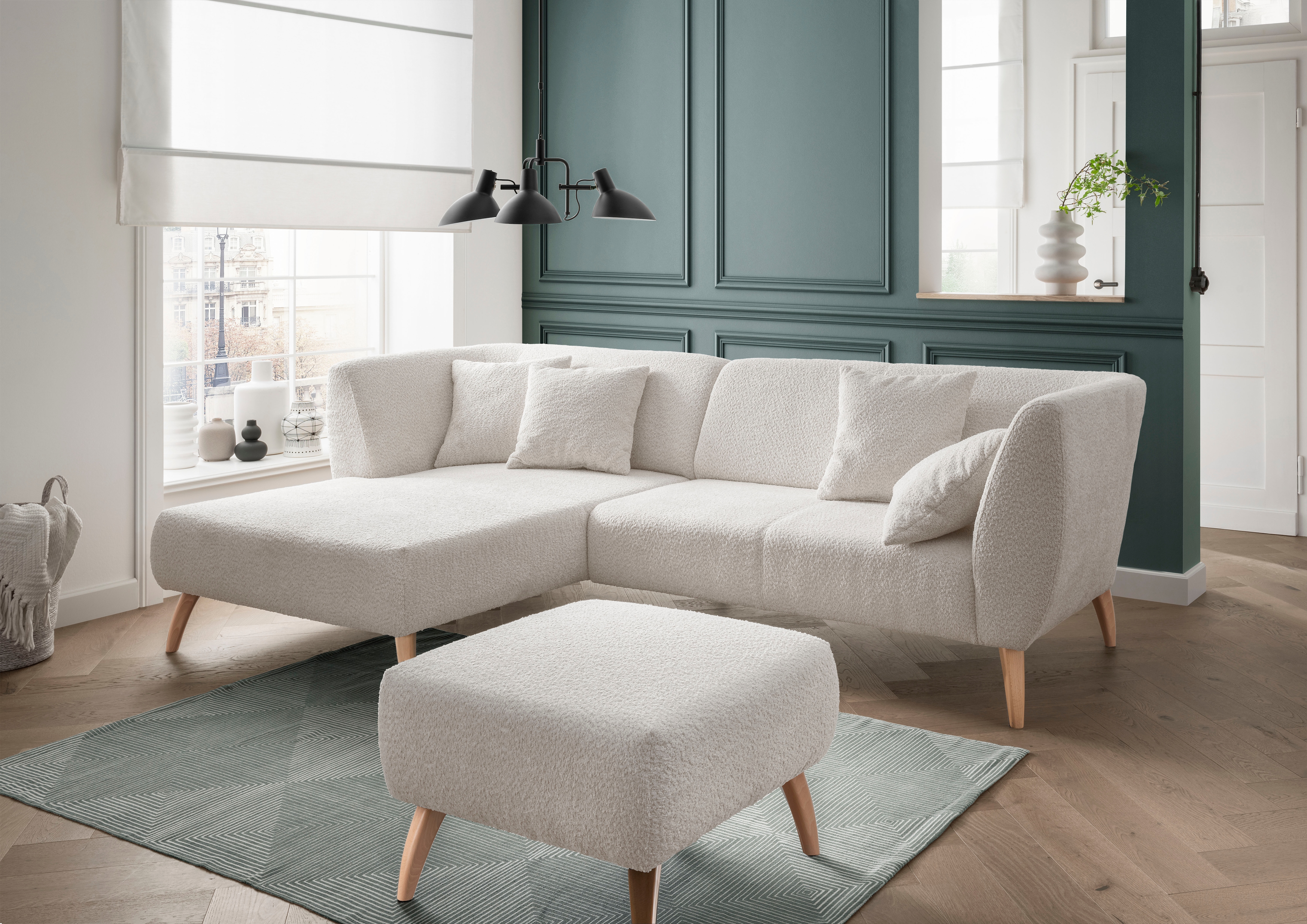 Home affaire Ecksofa "Lazio modern und bequem, schmale Armlehnen, tolle Detailverarbeitung" Holzfußfarbe wählbar, inkl. 4x Zierkissen