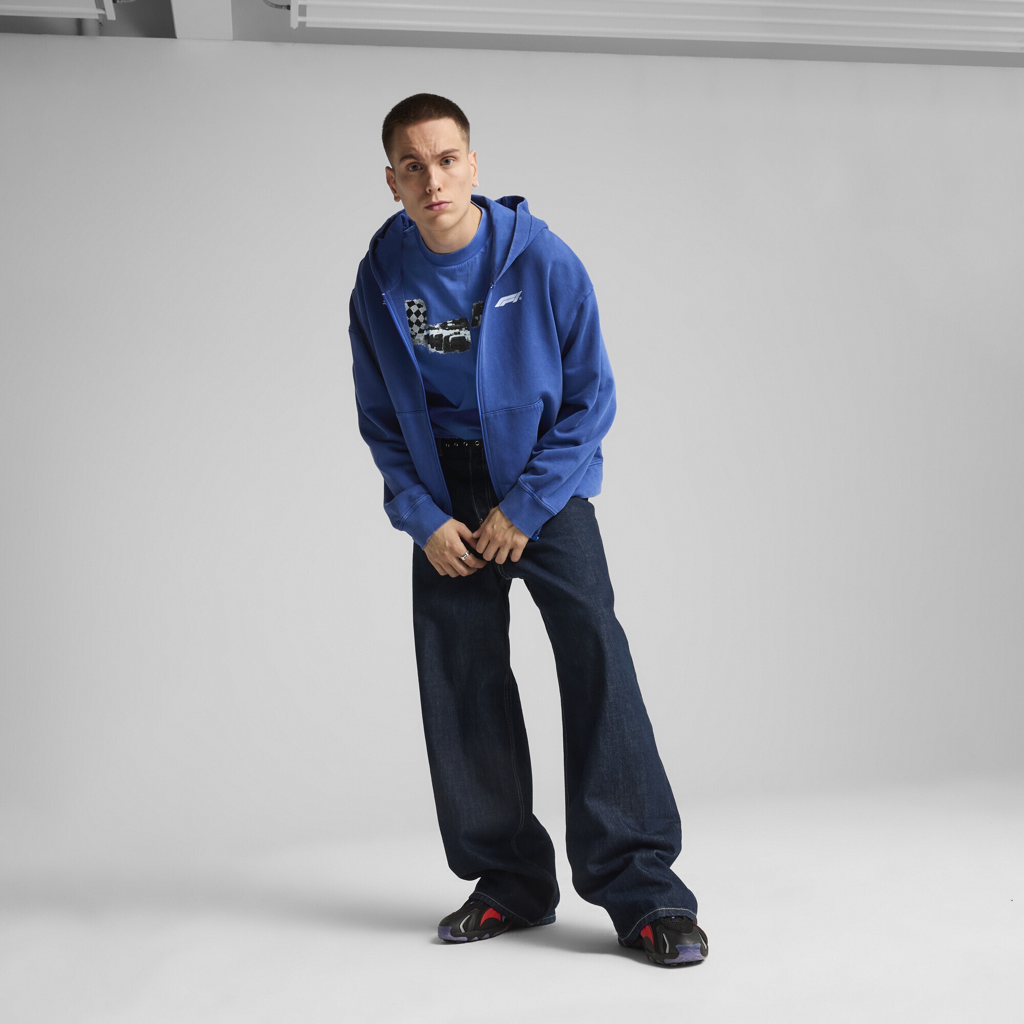 PUMA Sweatjacke »F1® Graphic Hoodie mit durchgehendem Reißverschluss Herren«
