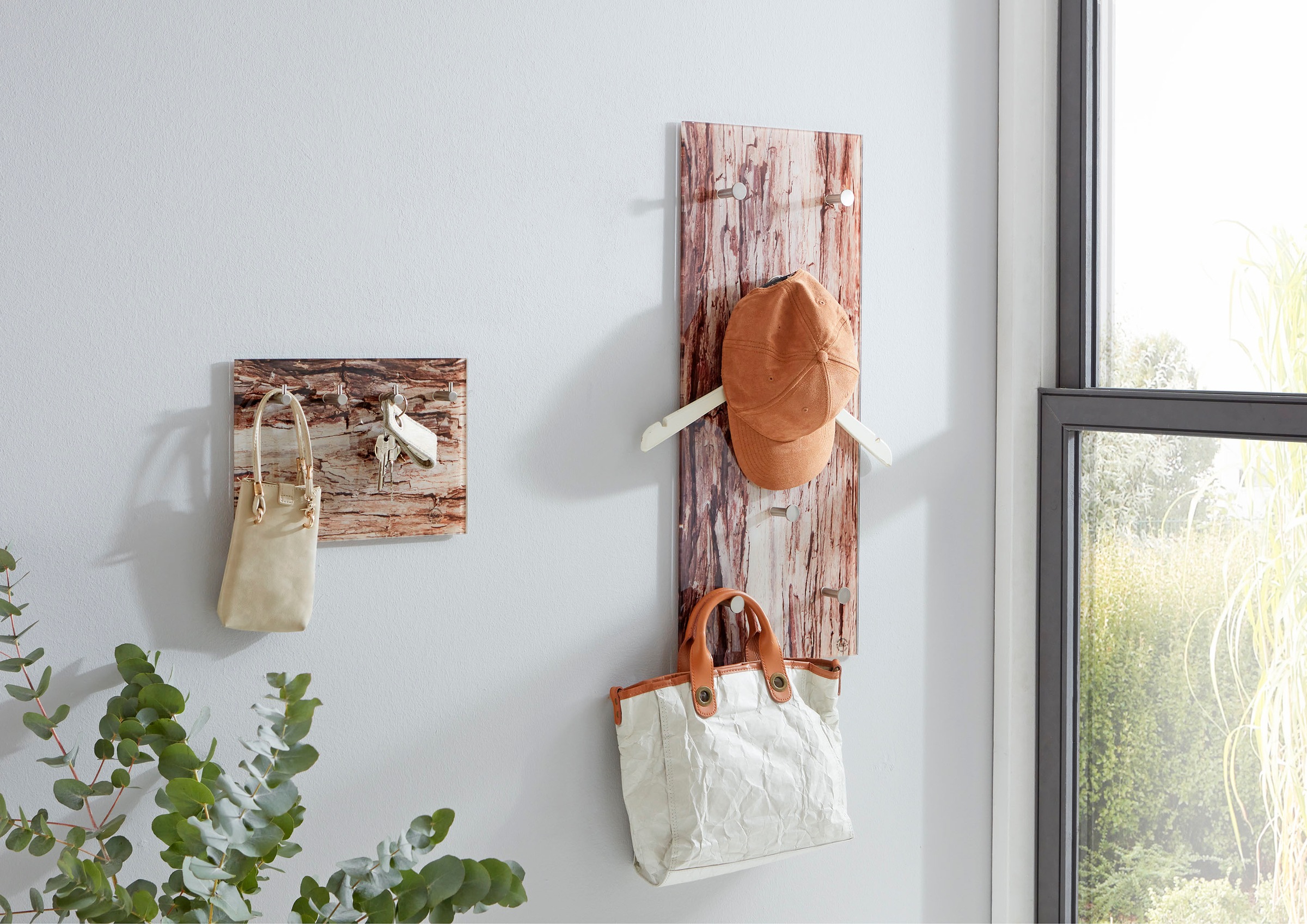 HAKU Wandgarderobe »Flurgarderobe, Garderobe, Garderobenhaken, Garderobenleiste,« rechteckig - aus Glas Braun - B/T/H 30/5/70 cm