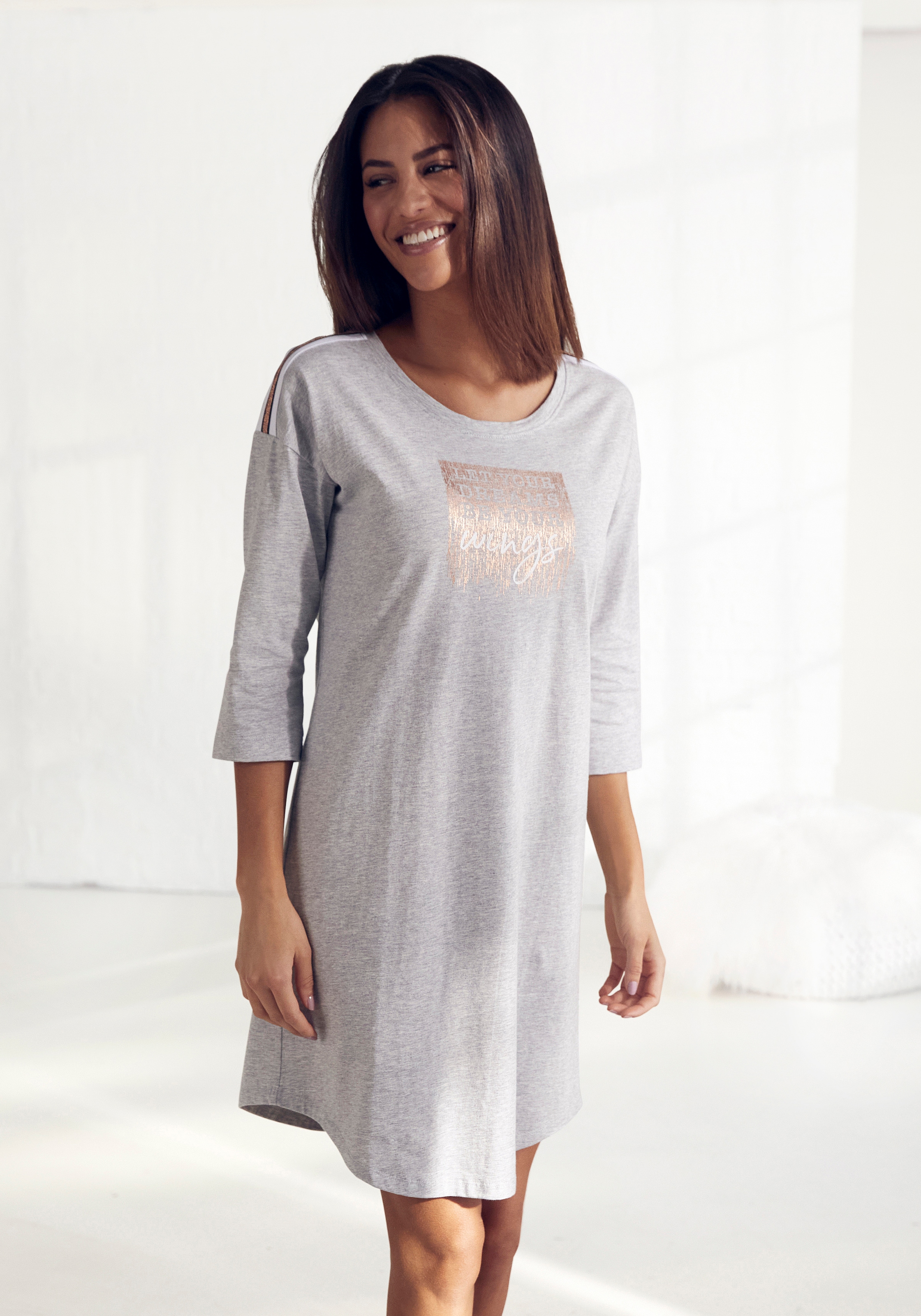 Vivance Dreams by Lascana Nachthemd mit abgerundetem Saum