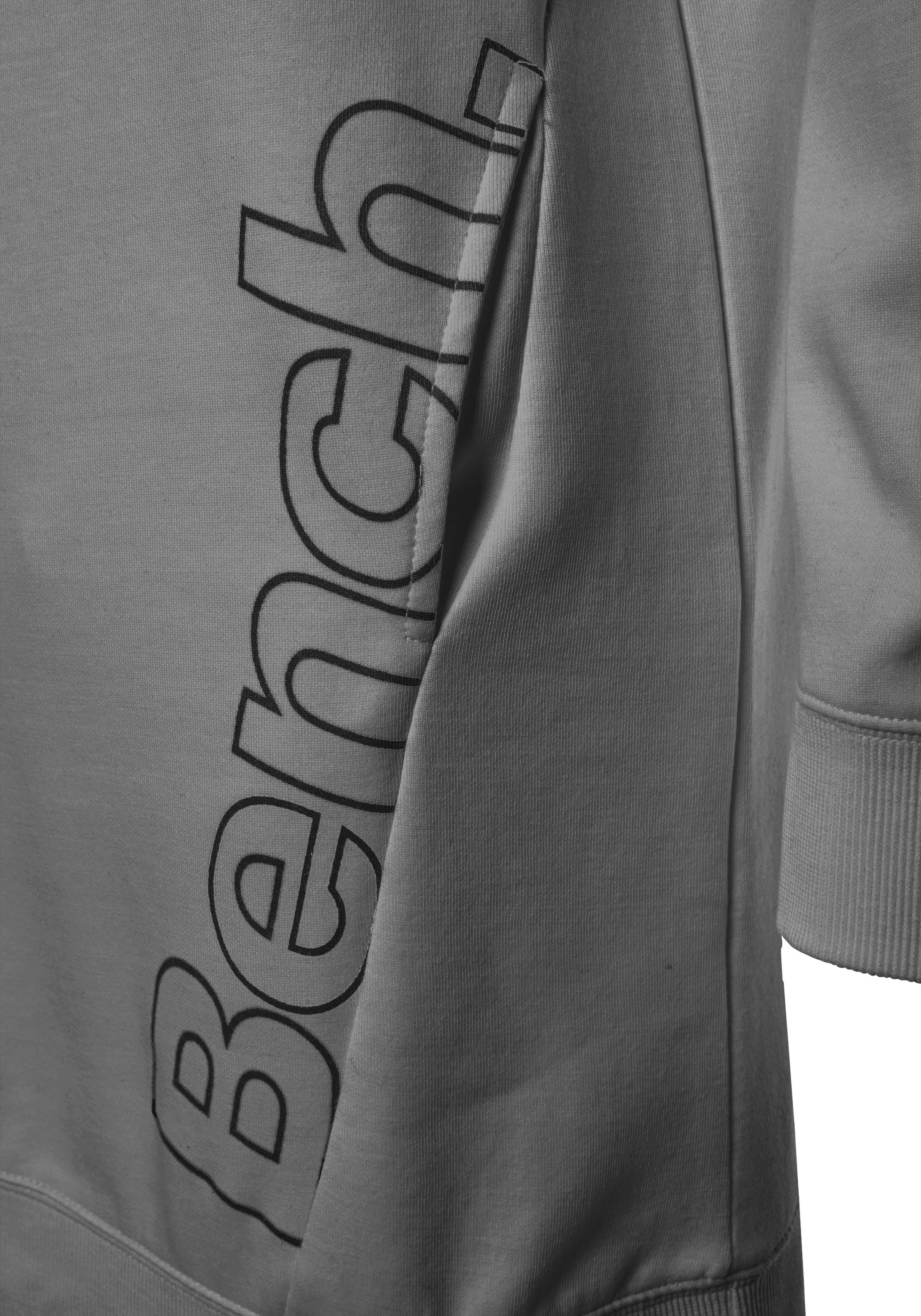 Bench. Loungewear Sweatkleid, mit seitlichem Logoprint