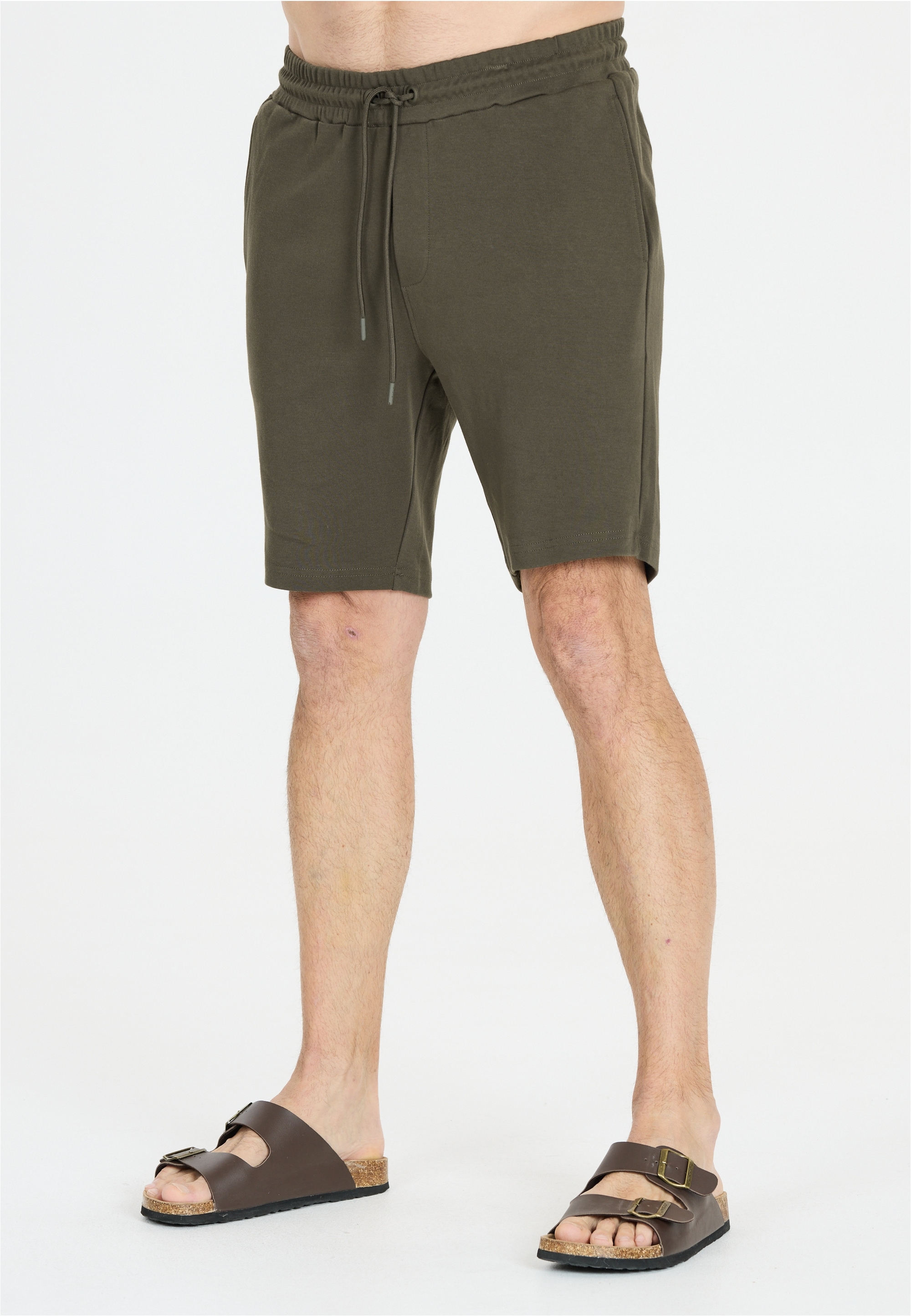 nou Shorts "Lucan" aus hochwertigem Material
