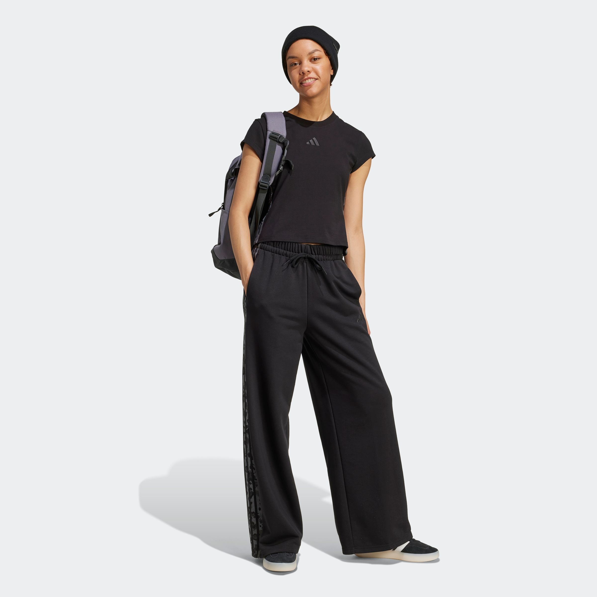 adidas Sportswear Sporthose "W AOP FT PT", (1 tlg.), Locker geschnitten mit günstig online kaufen
