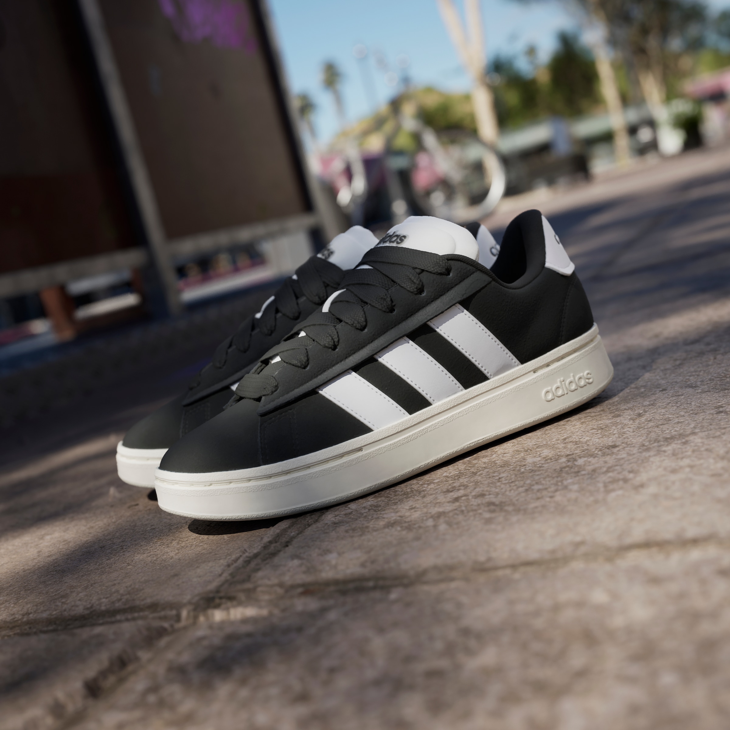 adidas Sportswear Sneaker »GRAND COURT ALPHA«, Design inspiriert vom adidas Campus 00