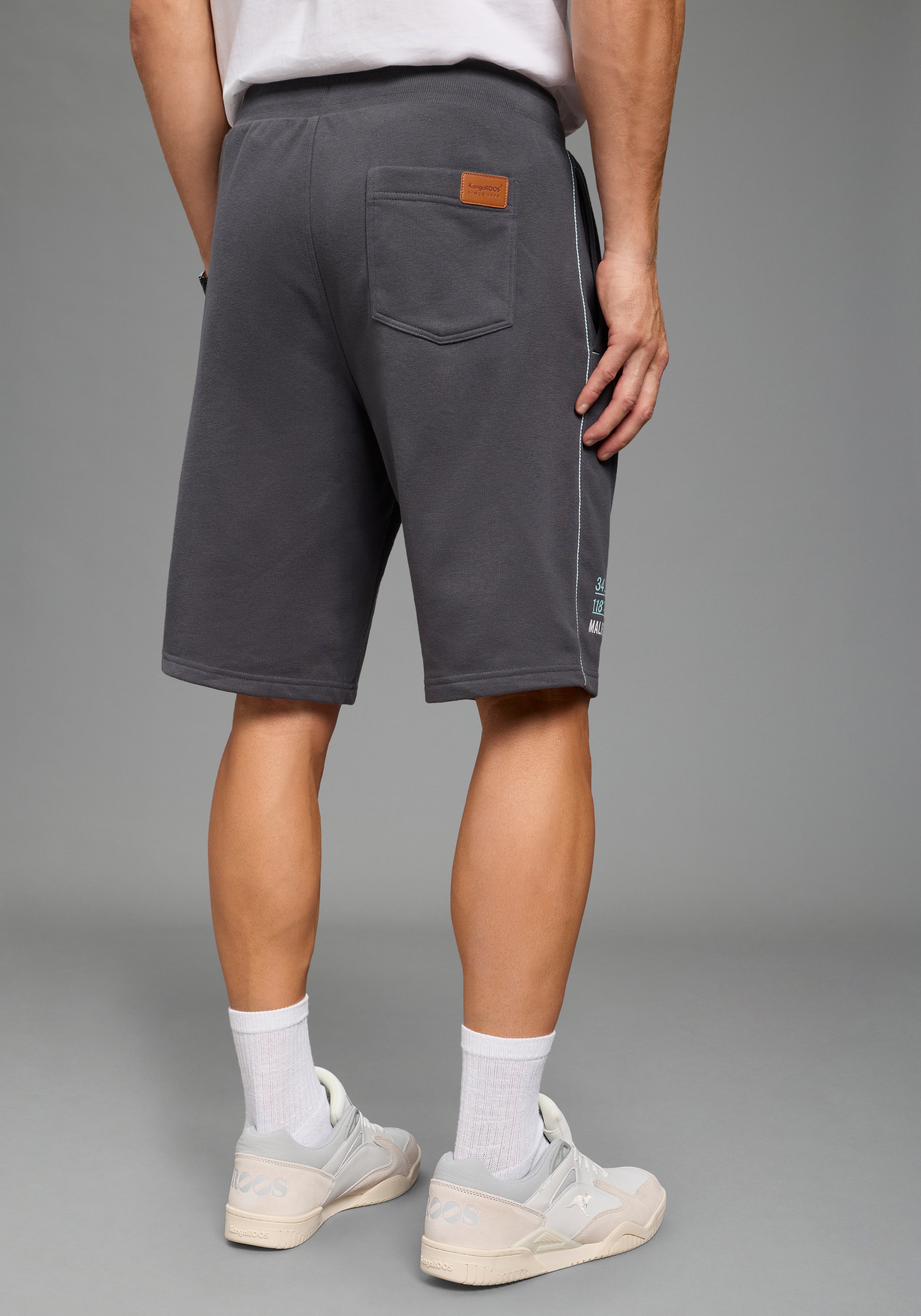 KangaROOS Sweatshorts mit elastischem Bund, mit Kordelzug am Bund, auch in günstig online kaufen