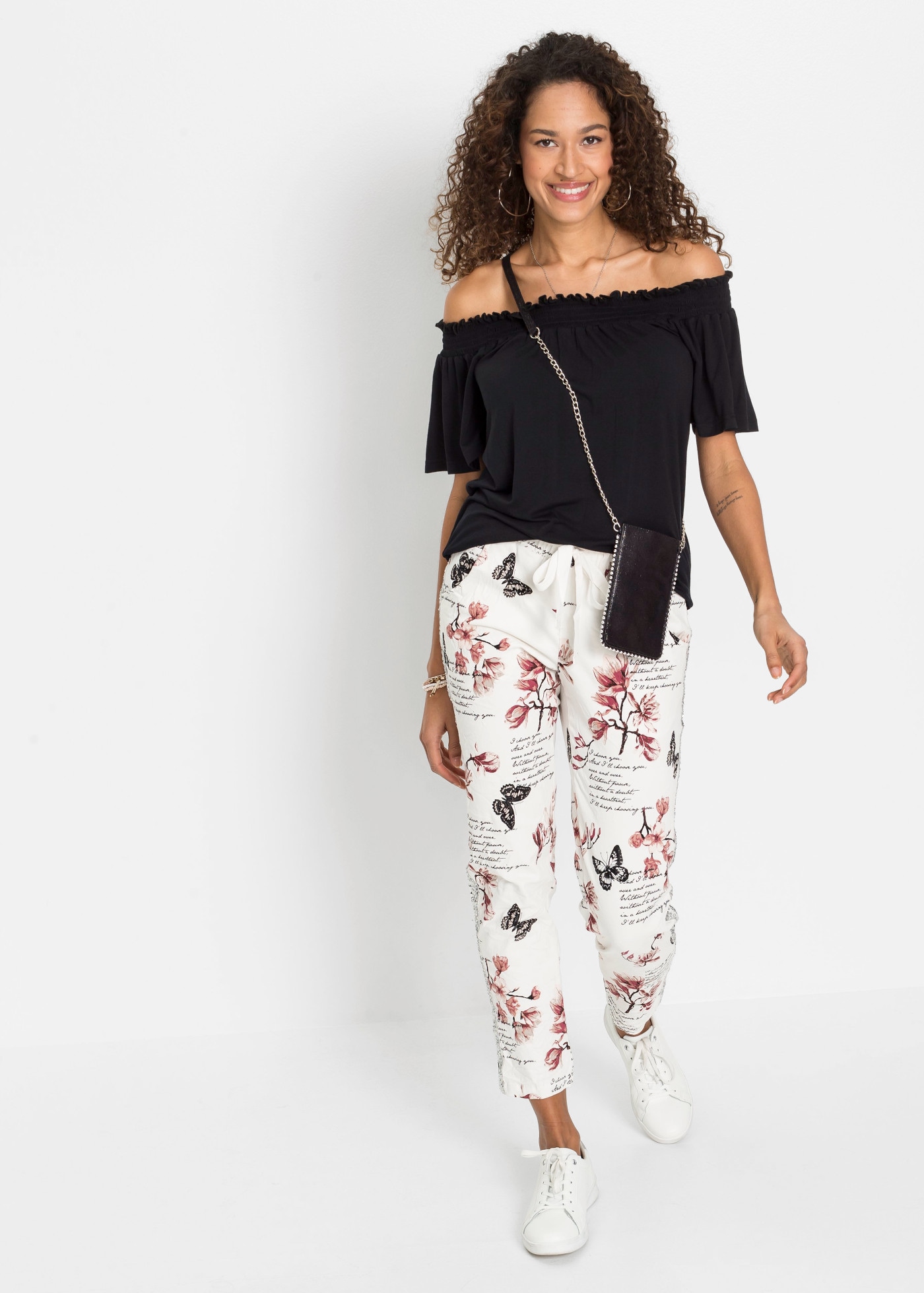 bonprix Webhose  mit Allover-Print, Regular Fit und Loose Fit
