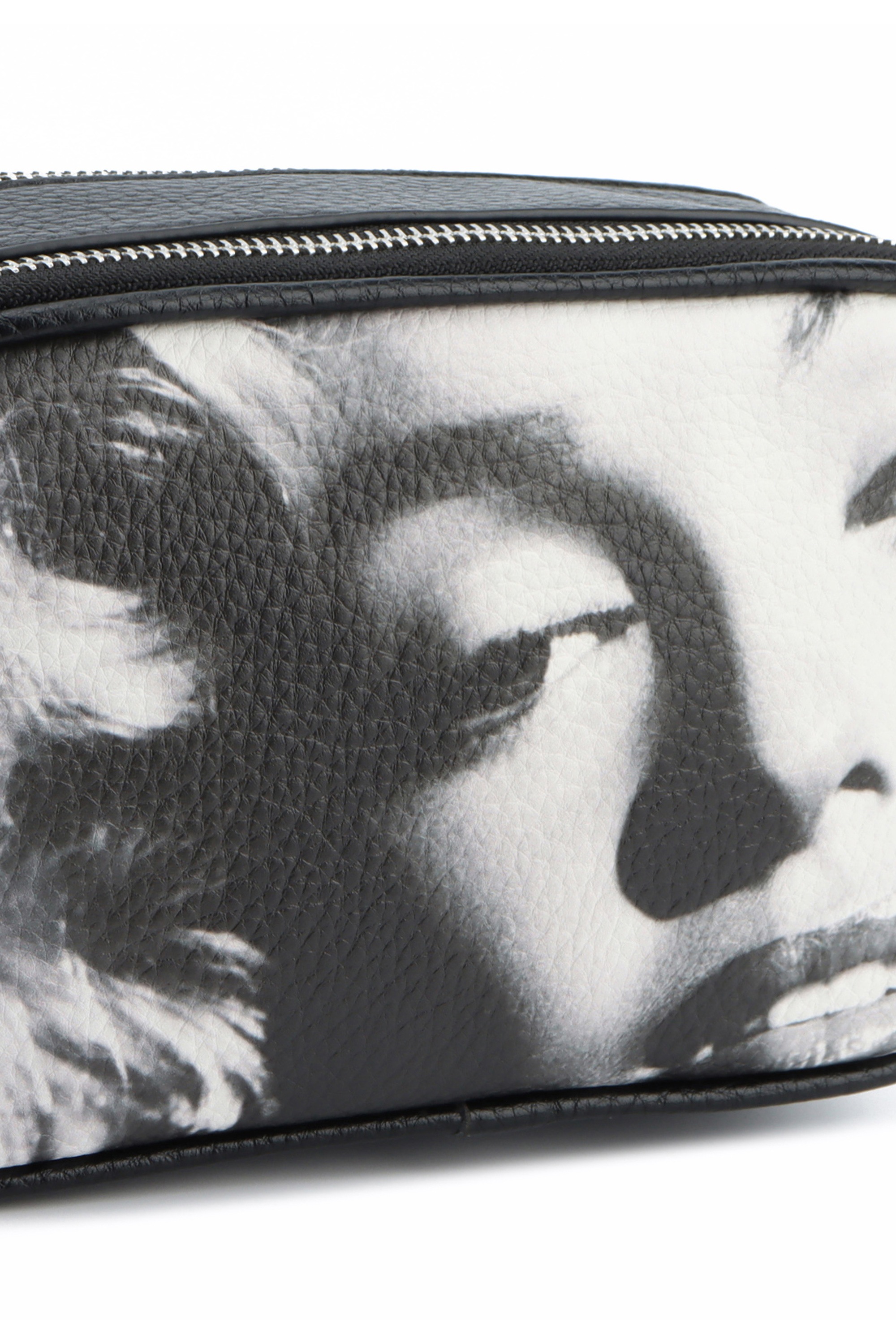 Marilyn Monroe Schultertasche »KAY DIGITAL PRINT CROSSBODY BAG Damen« Schultertasche Damen, Abendtasche, Fashion, Lifestyle, Ikone, Sale