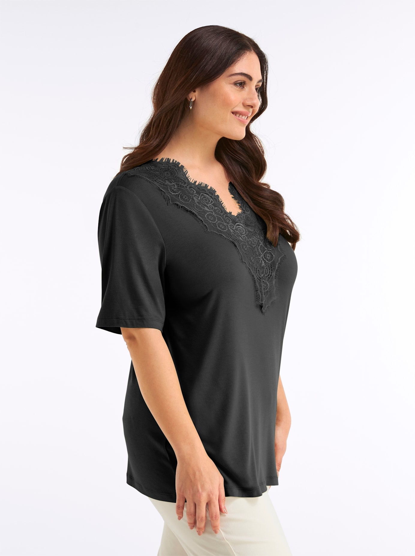 Sheego Spitzenshirt »Halbarmshirt« 1