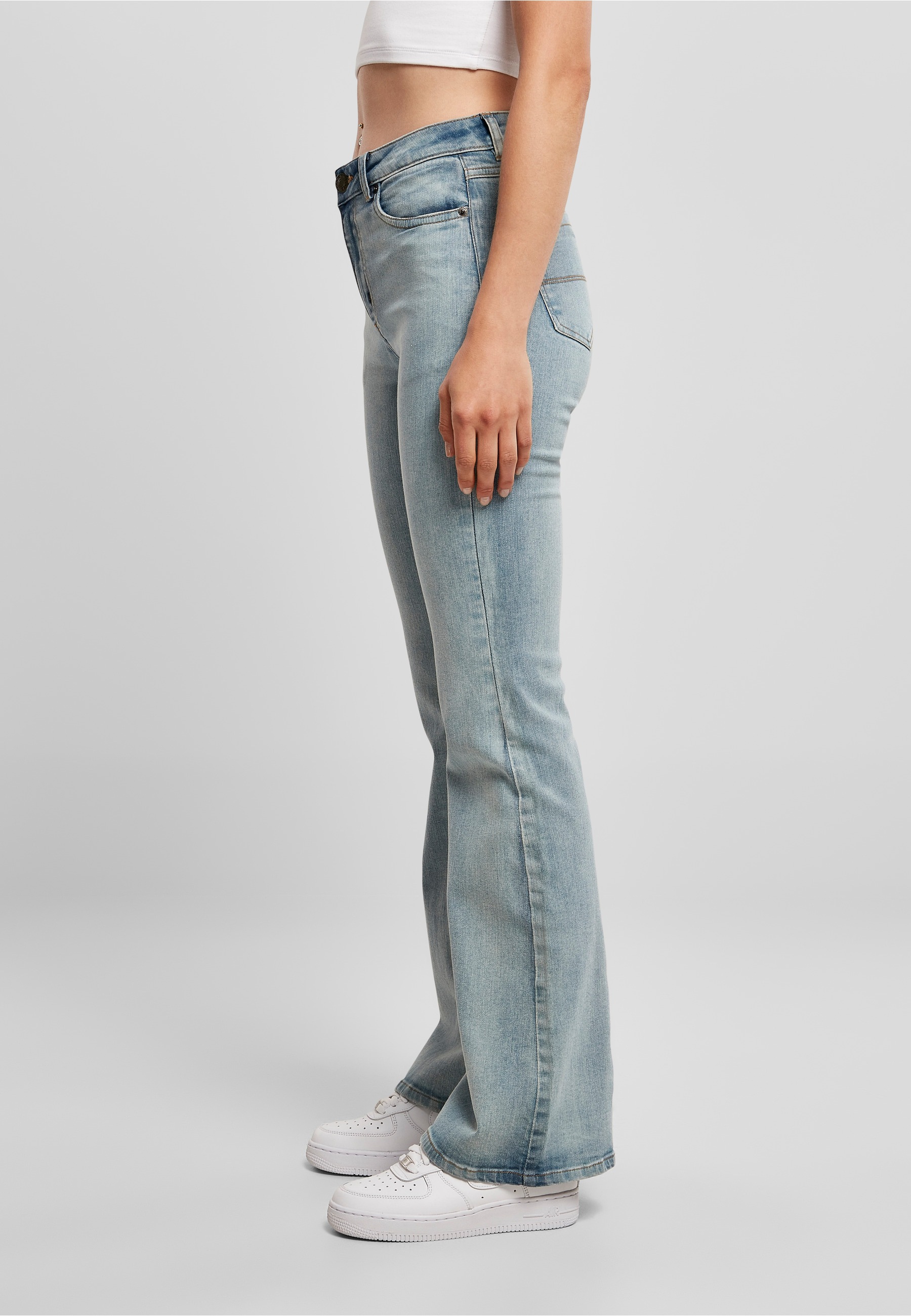 URBAN CLASSICS Bequeme Jeans »Urban Classics Damen Ladies High Waist Flared Denim Pants« 1 Stk.