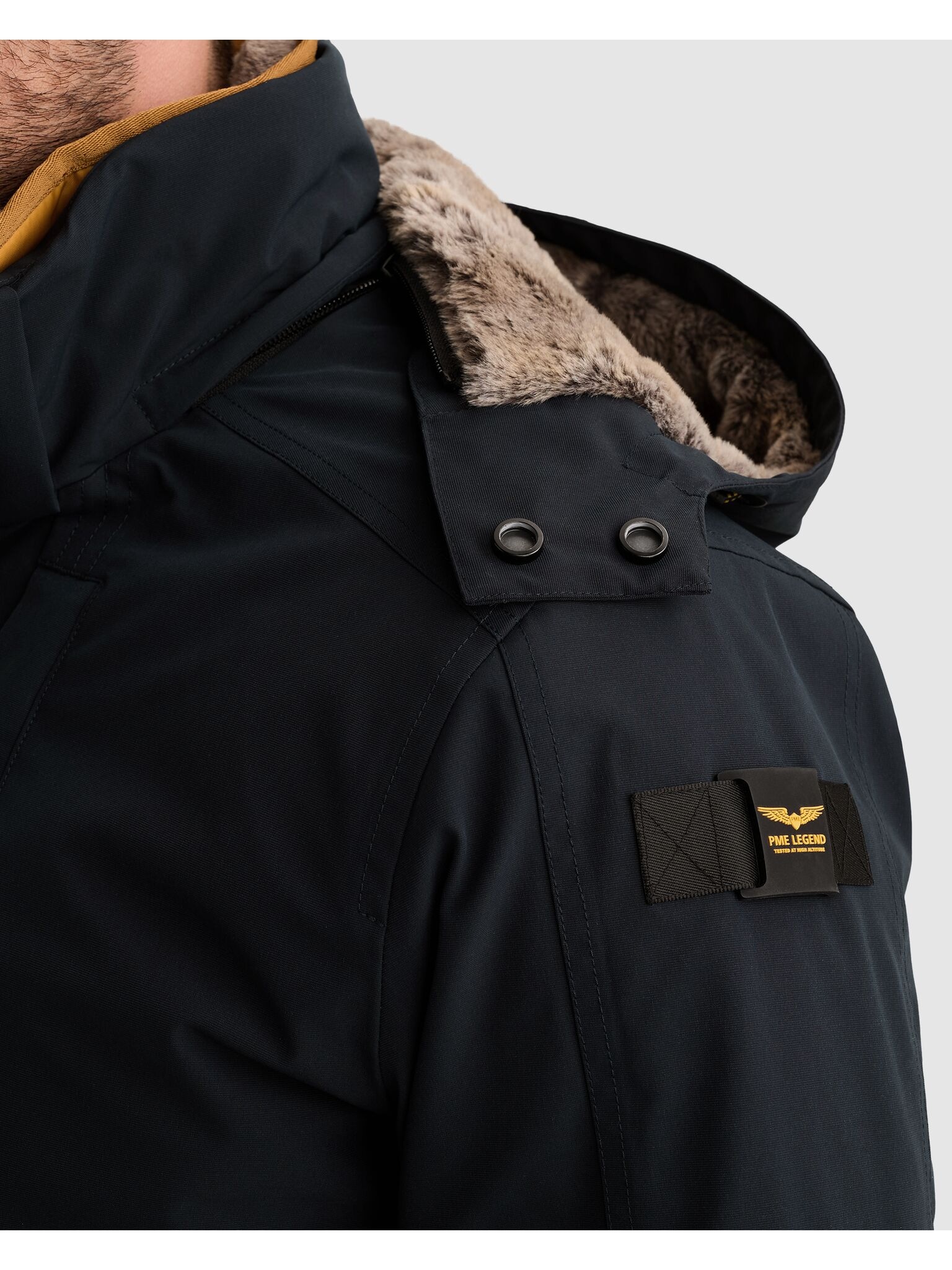 PME LEGEND Winterjacke »SNOWPACK Ottoman« mit Kapuze mit kuscheligem Innenfutter aus Fellimitat - heraustrennbar