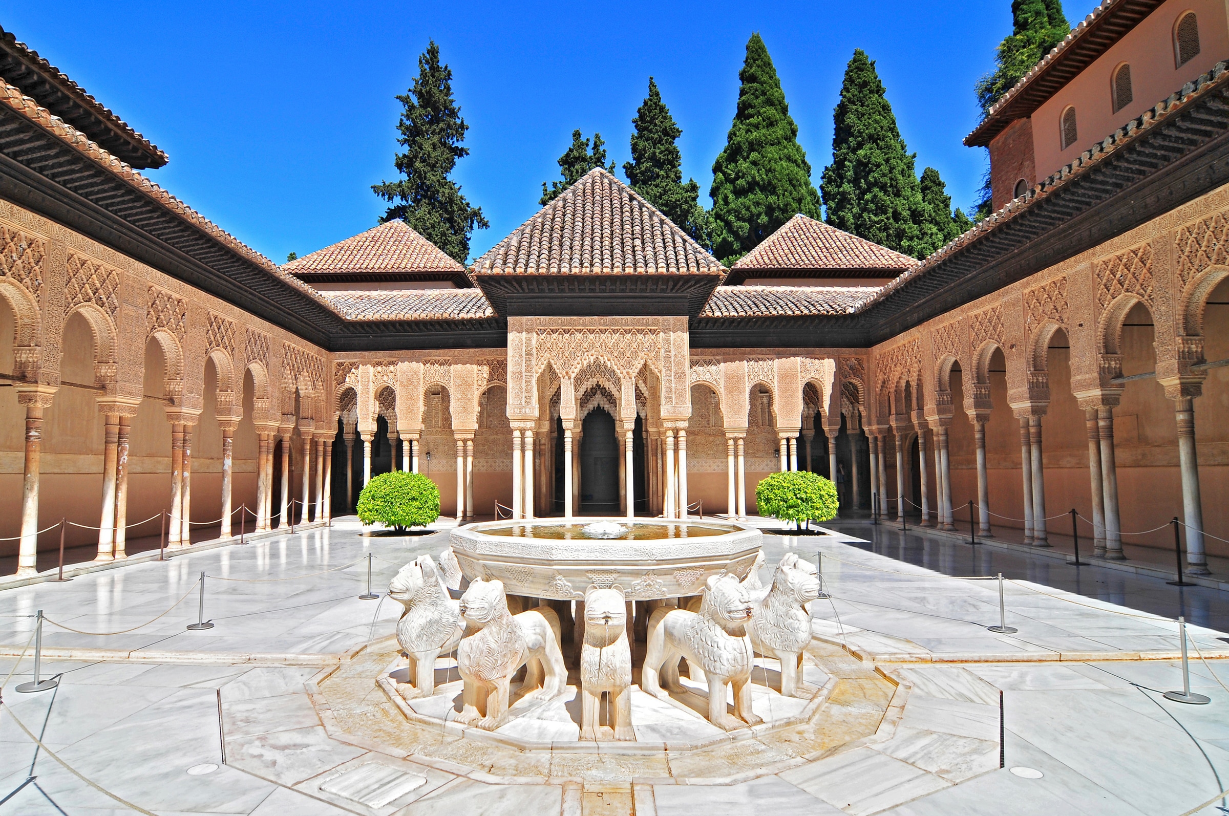 Papermoon "ARCHITEKTUR-PATIO DES LÖWES PALAST ALHAMBRA BOGEN HOF"
