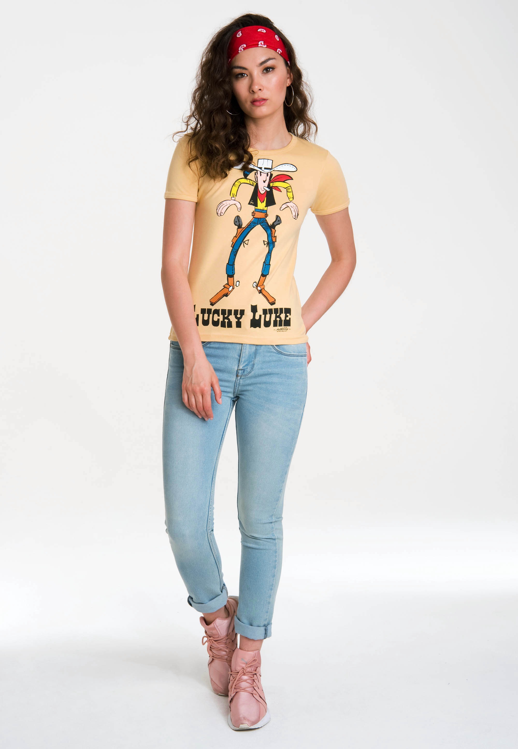LOGOSHIRT T-Shirt »Lucky Luke Showdown«, mit lizenziertem Originaldesign