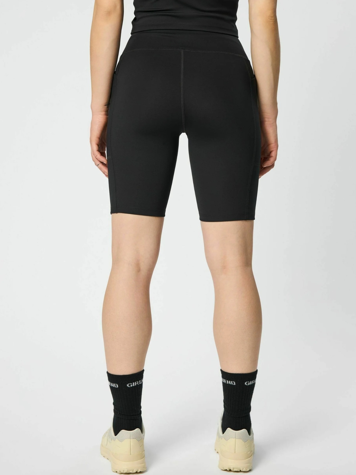 GIRLFRIEND COLLECTIVE Shorts »Girlfriend Collective shorts Pocket«