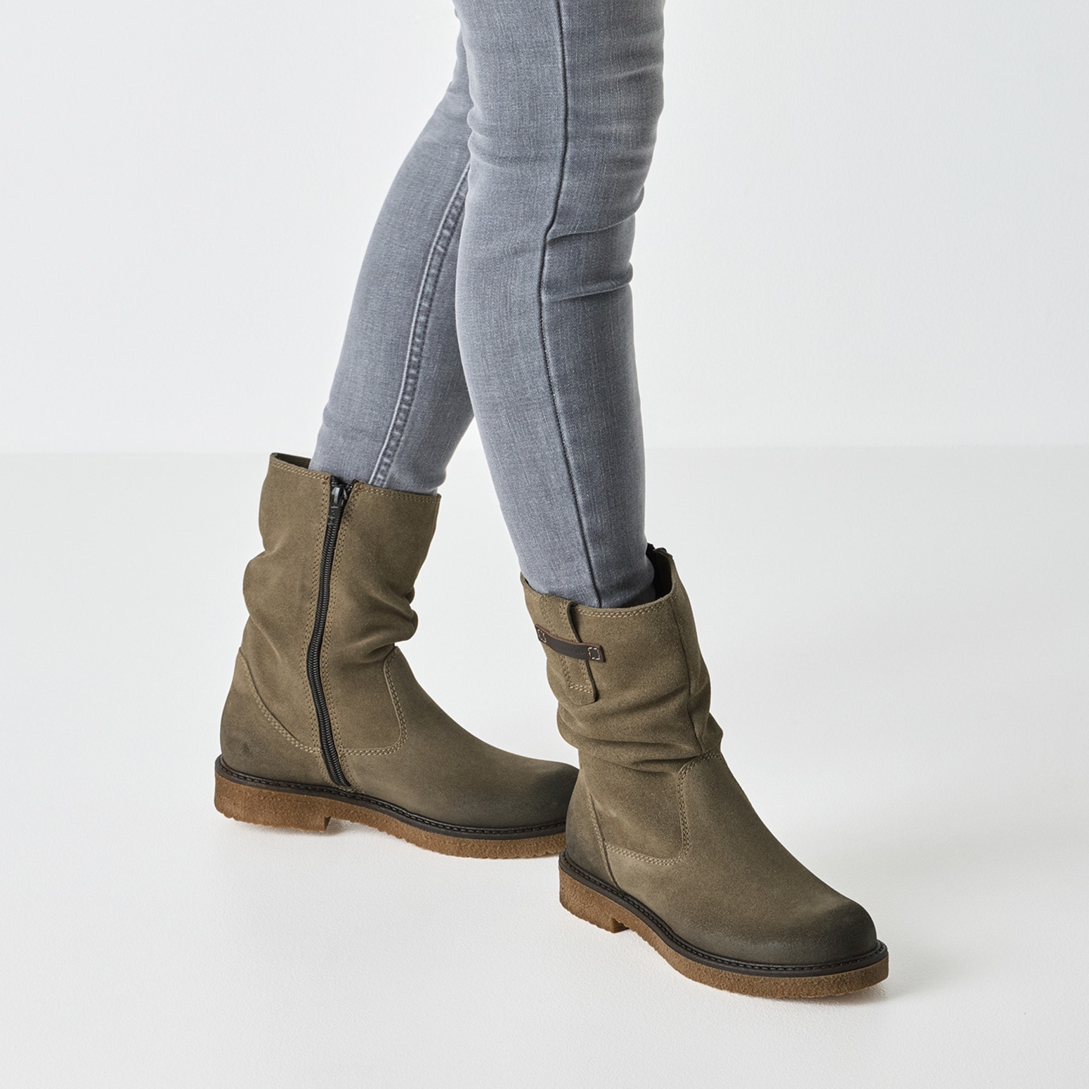 Tamaris Stiefelette, Blockabsatz, Kurzstiefel mit praktischem Innenreißverschluss