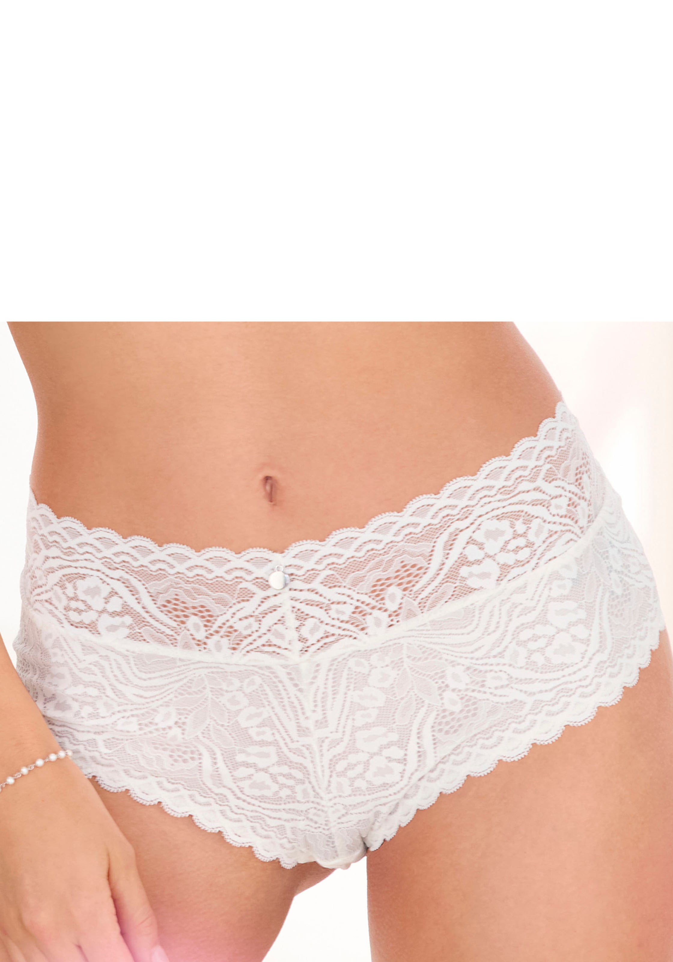 s.Oliver Stringpanty "Danielle", aus dezent transparenter Spitze in blumige günstig online kaufen