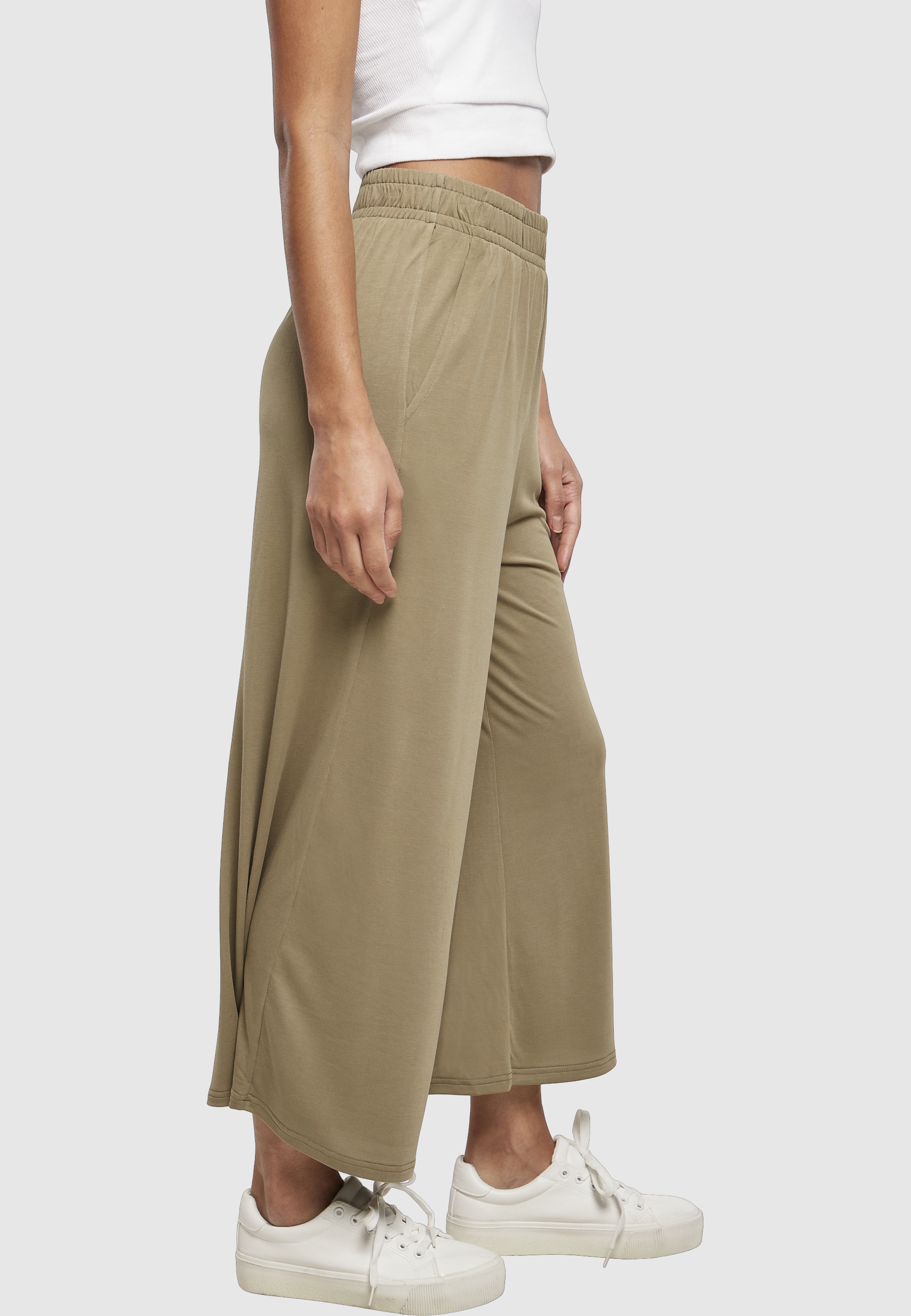 URBAN CLASSICS Stoffhose »Urban Classics Damen Ladies Modal Culotte«