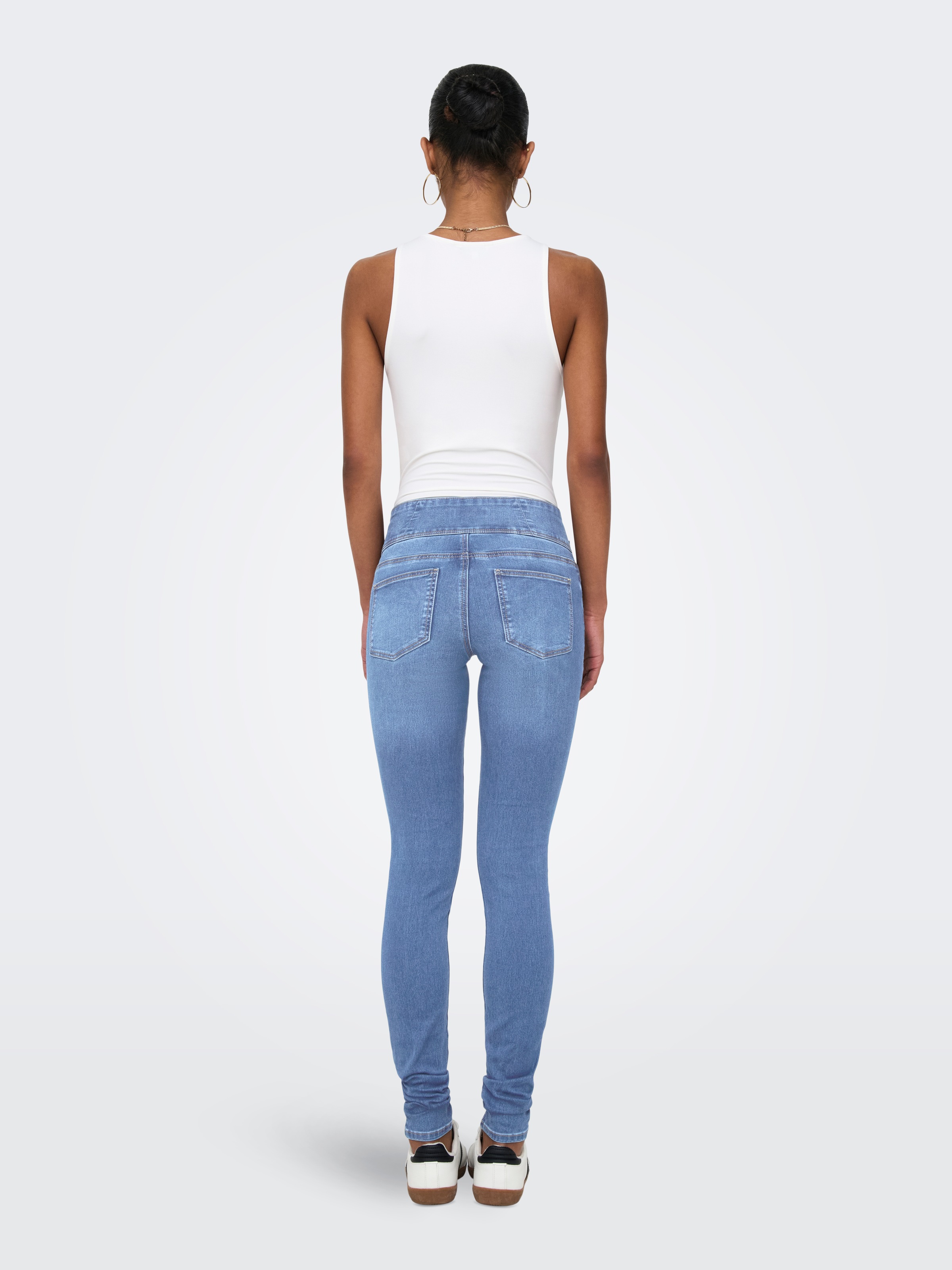 ONLY Skinny-fit-Jeans »ONLROYAL REG VIS BUT SK DNM PIM«