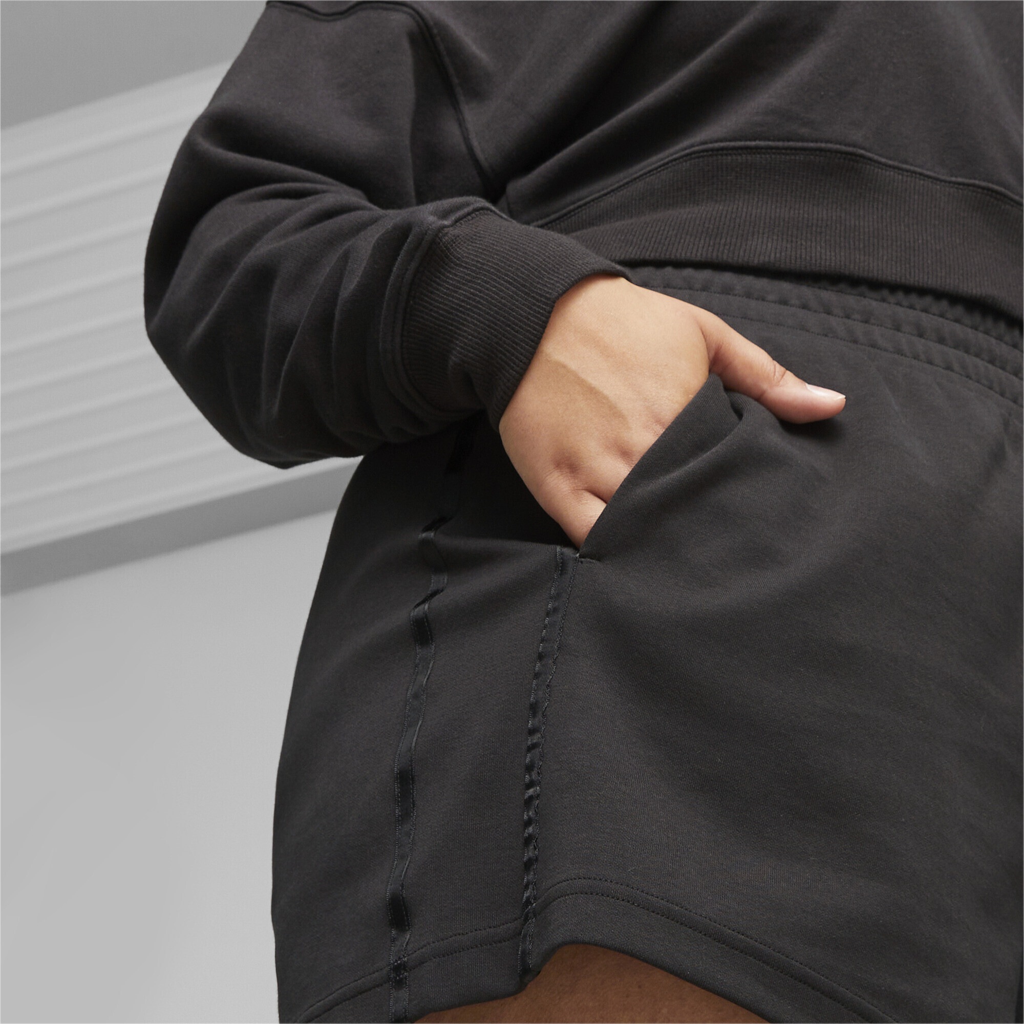 PUMA Sporthose »T7 High Waist Shorts Damen«