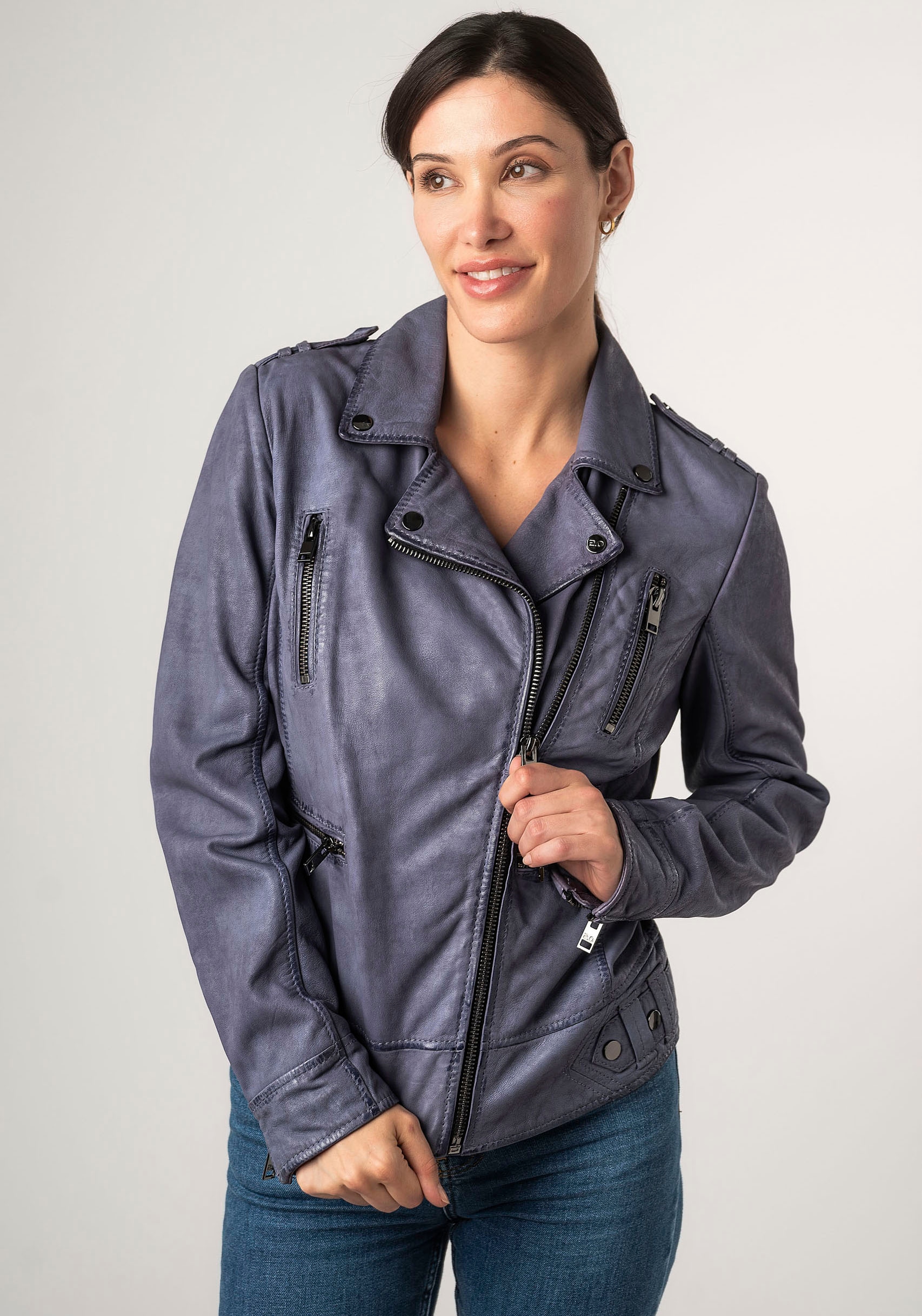 Mauritius Lederjacke »2Wtashi«, mit Schulterklappen, mit Nieten, mit Zipper-Taschen