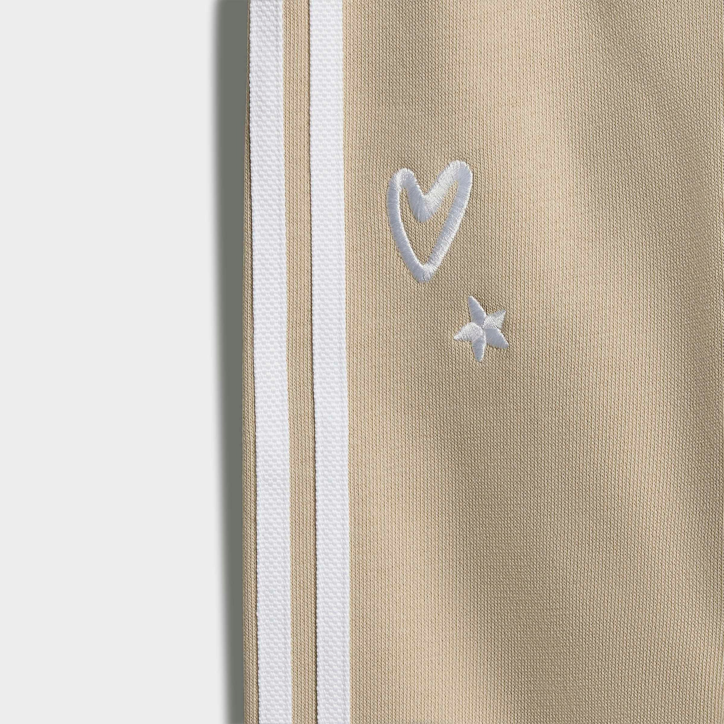adidas Originals Trainingsanzug »ADIDAS CARE BEARS, LOCKER GESCHNITTEN« 2
