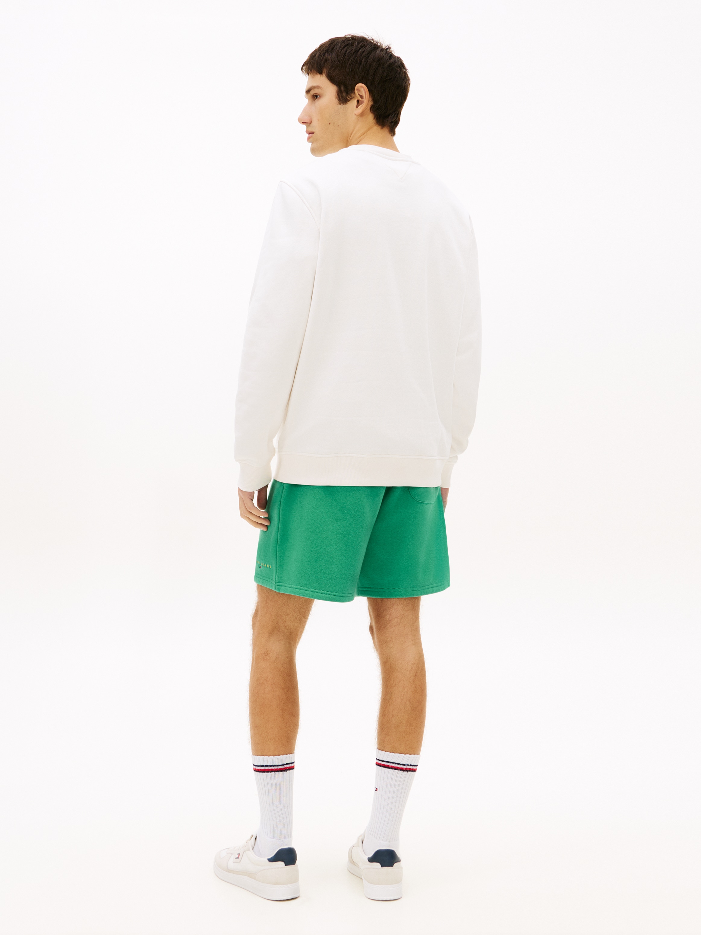 Tommy Jeans Sweatshirt »TJM REG LINEAR CREW EXT«, mit Logostickerei
