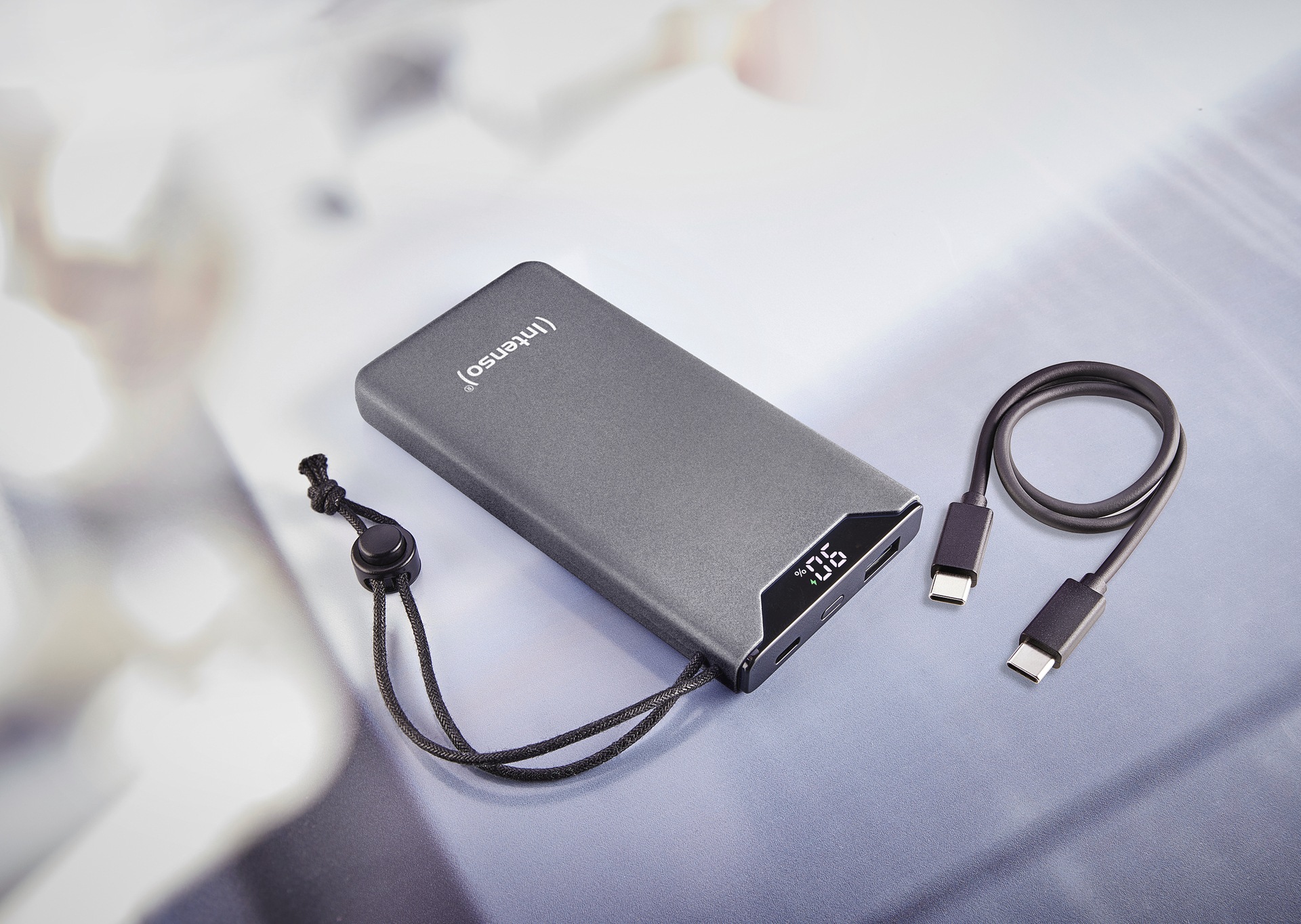 Intenso Powerbank »F10000, 20 W«