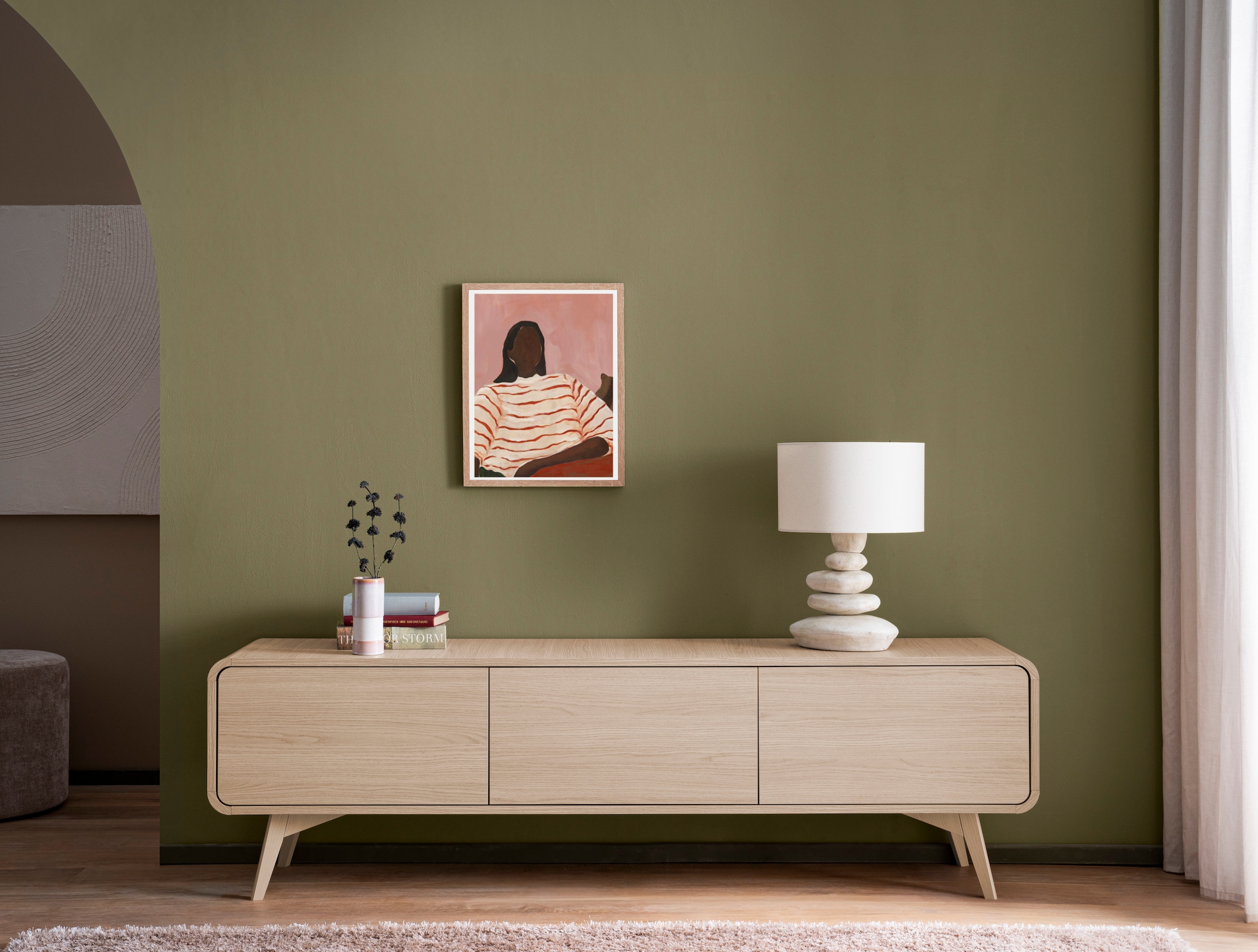 Home affaire Lowboard »Torsby, moderner TV-Schrank, Kommode in Eiche Natur, TV-Unterschrank« abgerundete Ecken, ausreichend Stauraum, vielseitig einsetzbar