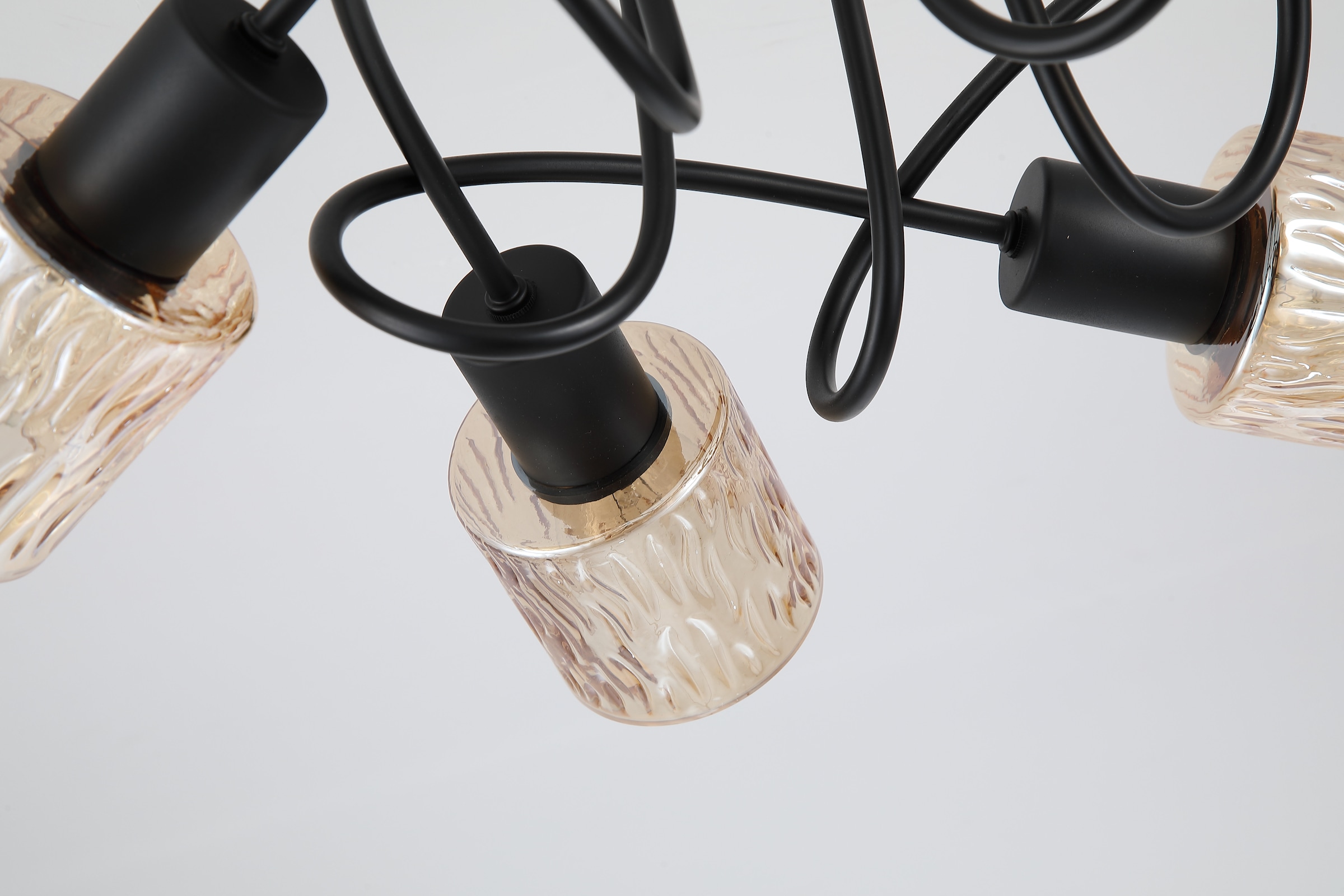 Searchlight Deckenleuchte »Knot Deckenleuchte, Schwarzes Metall mit bernsteinfarbenem Glasschirm« E14 1 Stk.