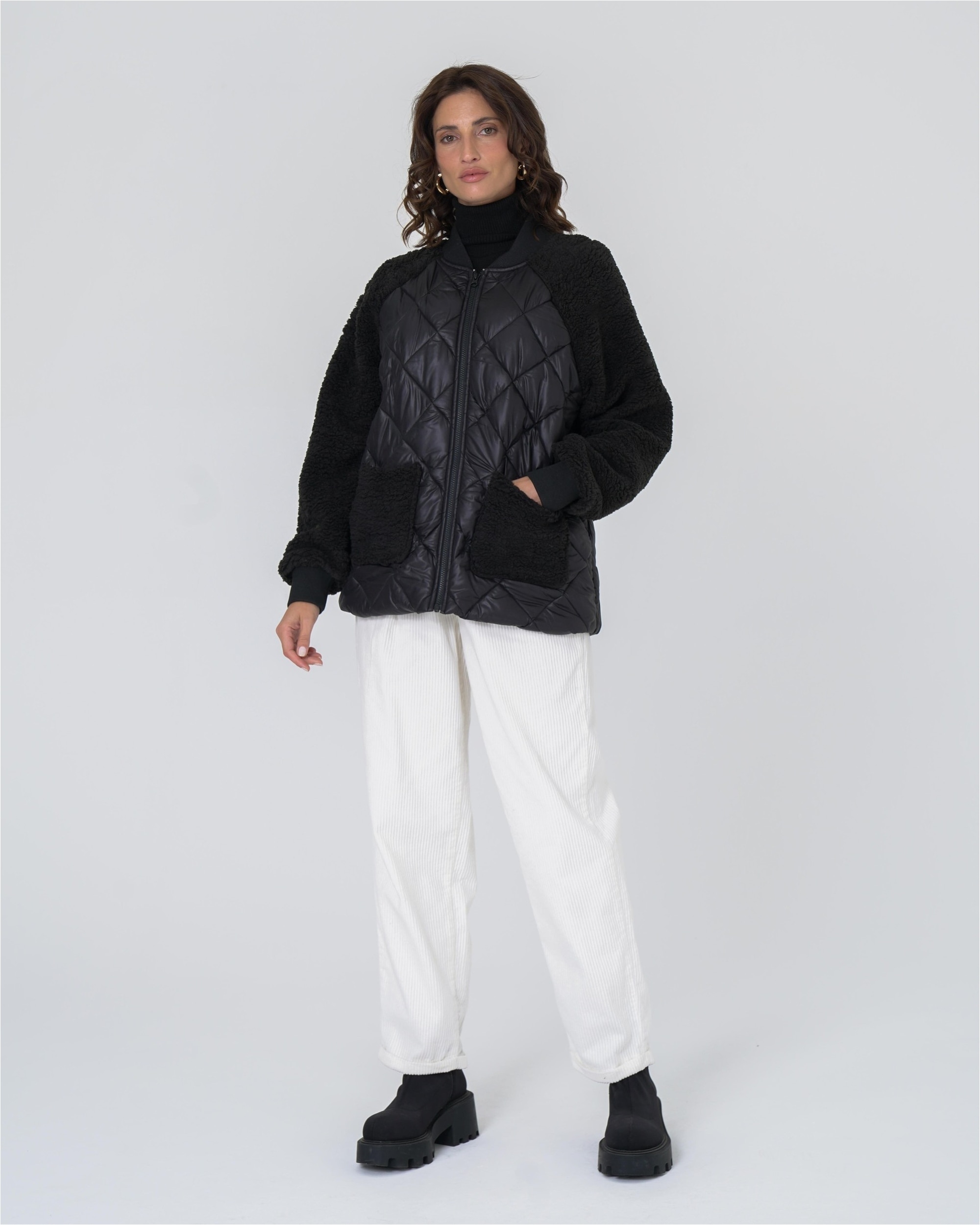 freshlions Steppjacke »Julia«, mit aufgesetzten Taschen