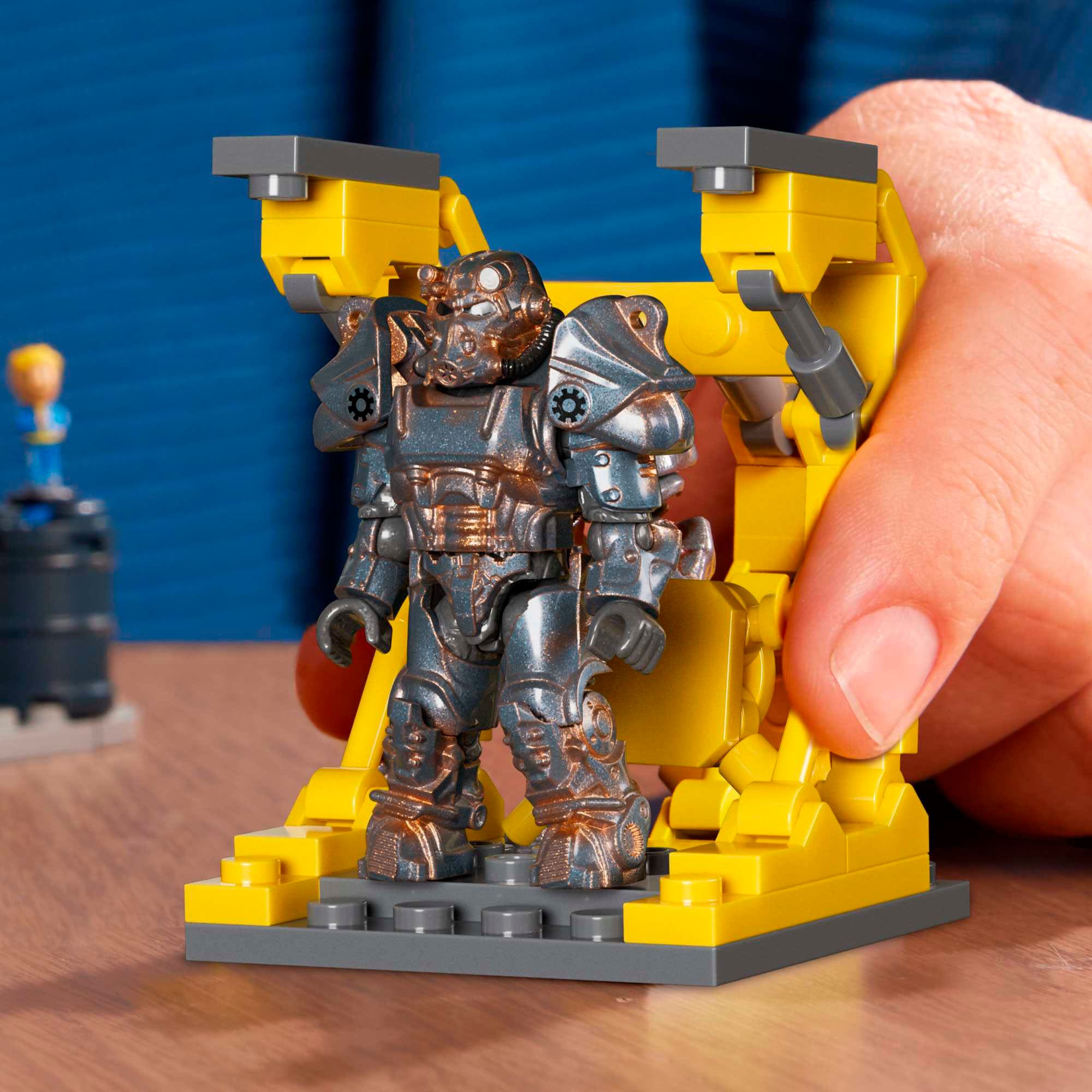 MEGA Konstruktionsspielsteine »MEGA Fallout Red Rocket Bauspielzeug-Set mit 2 Actionfiguren«, Bausatz