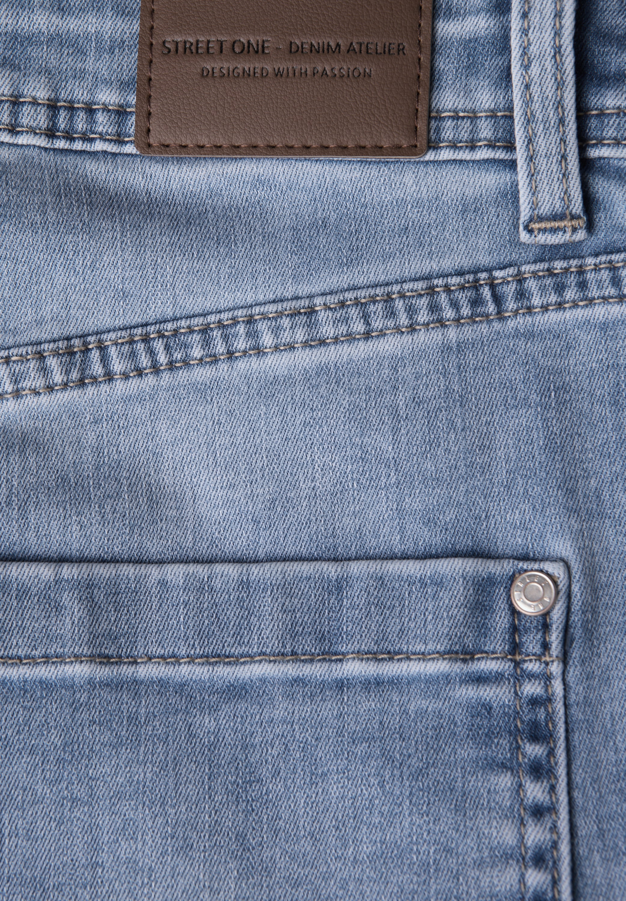 STREET ONE Straight-Jeans, aus Baumwolle mit Stretchanteil