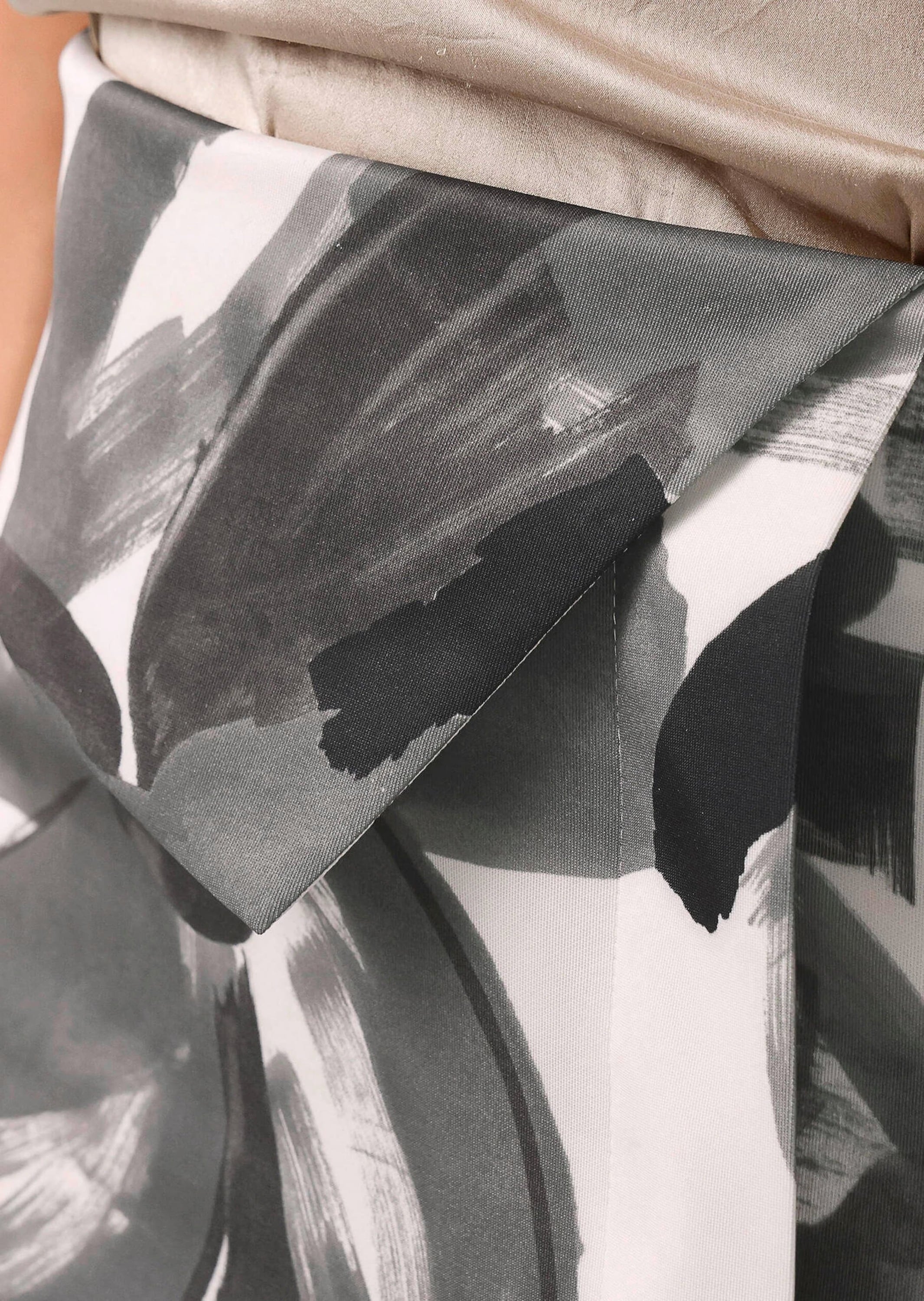 Alba Moda Bleistiftrock »Rock Rock mit floralem Print«