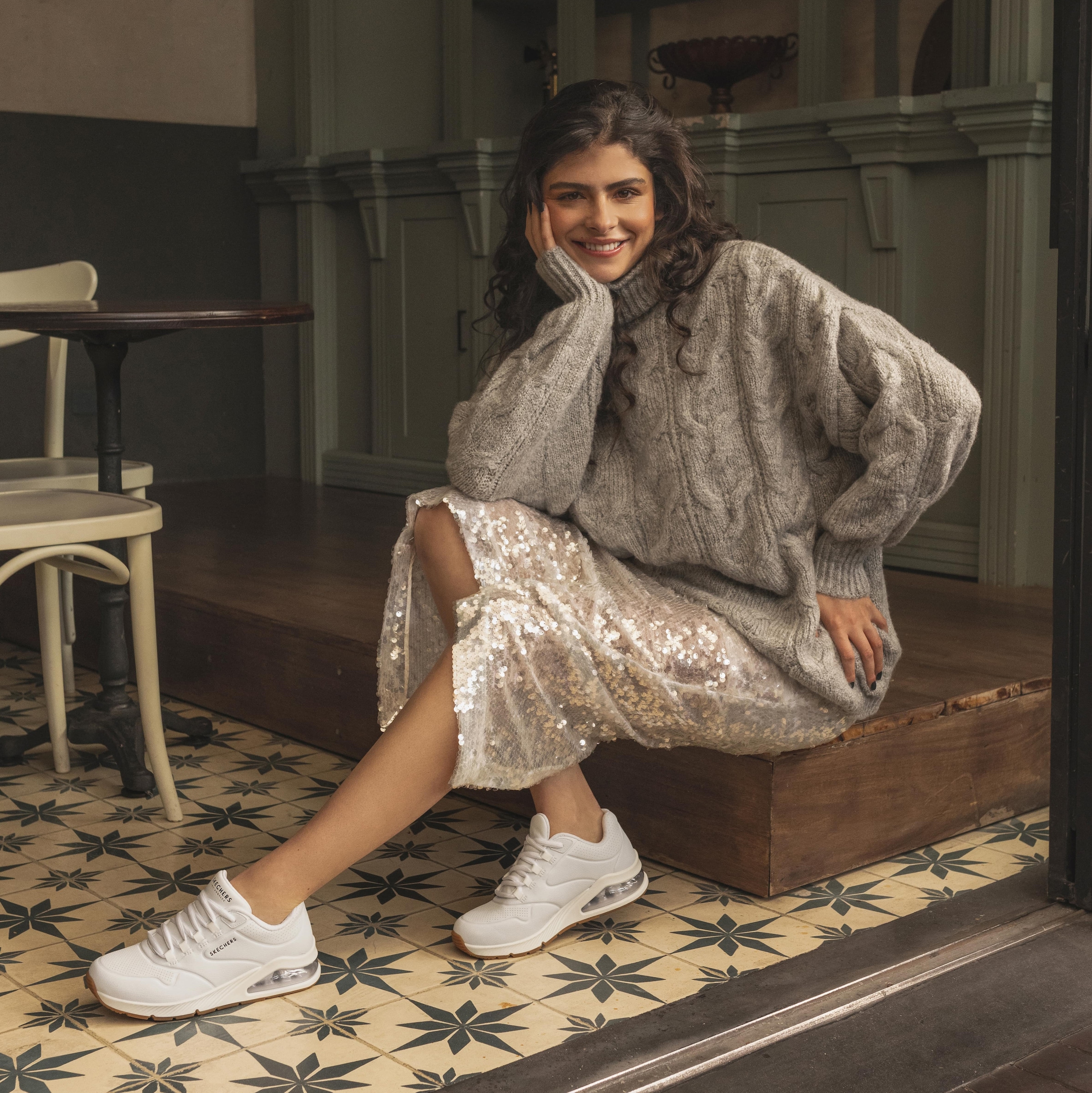 Skechers Sneaker »UNO 2-AIR AROUND YOU«, mit Skech-Air Luftkammern, Freizeitschuh, Halbschuh, Schnürschuh