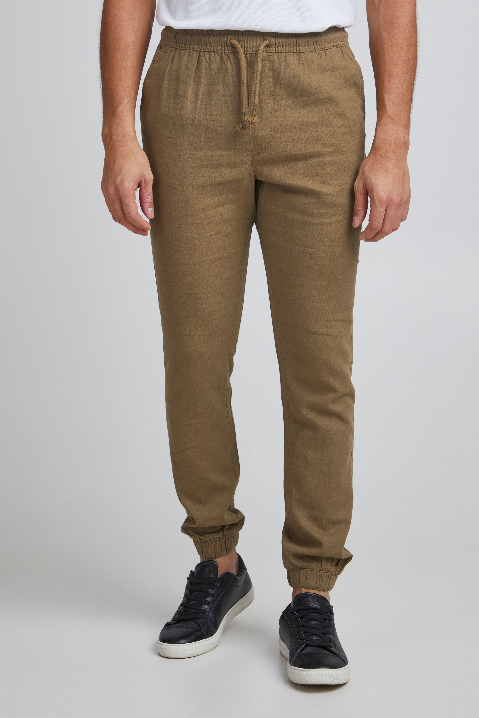 11 PROJECT Proeyvind Trousers Brown M 2