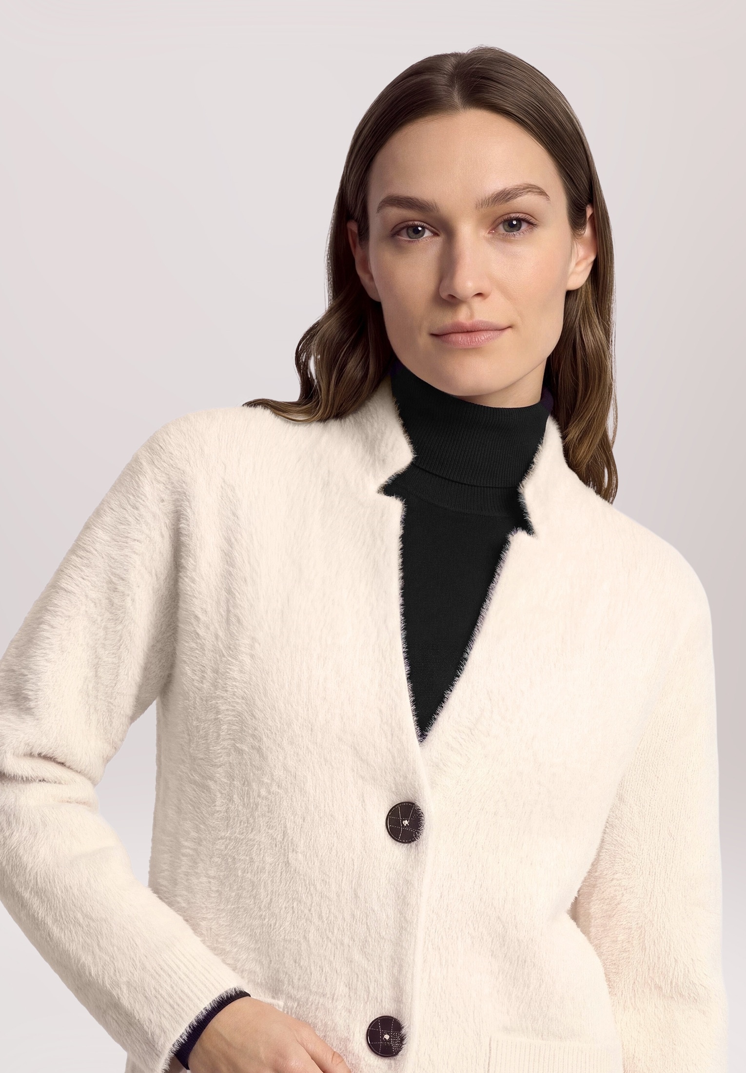 Amber & June Strickjacke »Damen mit aufgesetzten Taschen« 1