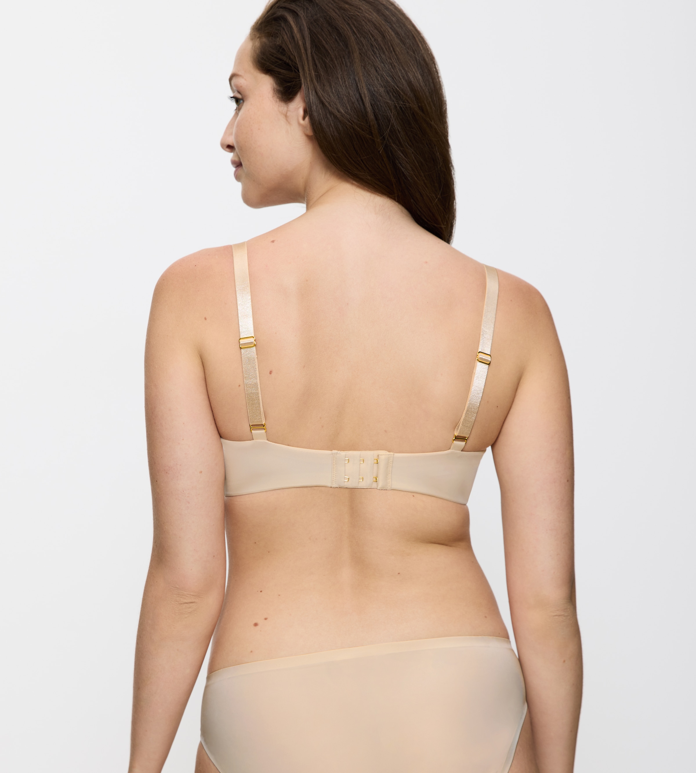 Triumph Minimizer-BH »Body Make-Up Essentials« reduziert optisch um eine Cup-Größe, seidig weich, Microfaser