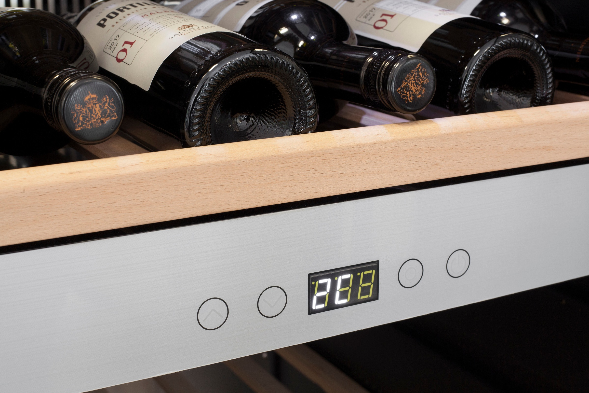 Caso Weinkühlschrank »776 WineChef Pro 126-2D«, für 126 St. Standardflaschen á 075l